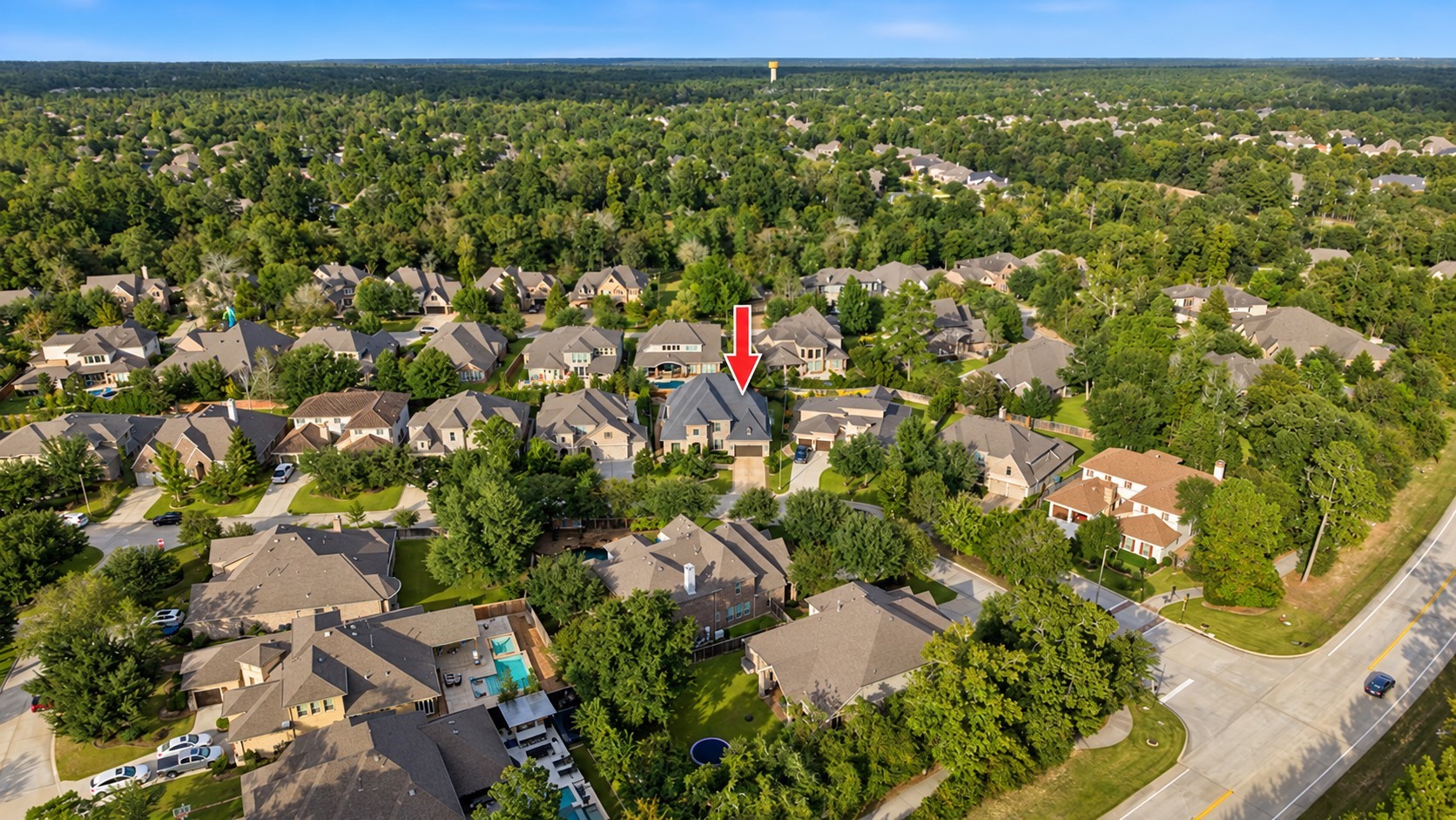 Enjoy a vibrant, golf-cart-friendly community featuring beautiful green spaces, neighborhood parks, recreational amenities, and year-round activities!
