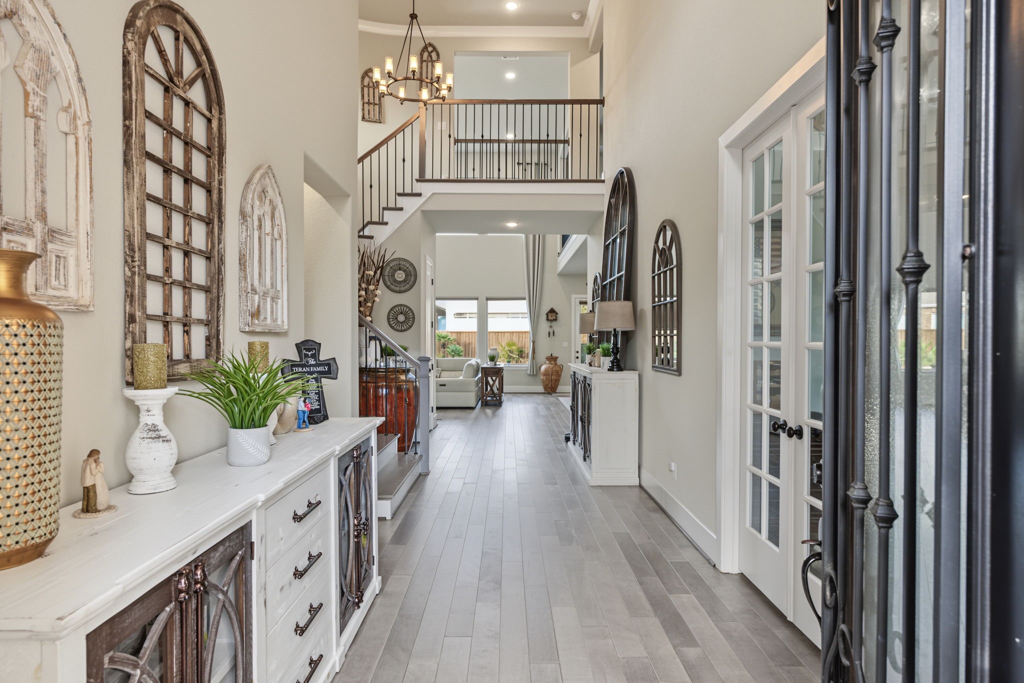 Welcome Home! Step inside to soaring ceilings, elegant architectural details, beautiful flooring, and a welcoming foyer. Welcome Home! Step inside to soaring ceilings, elegant architectural details, beautiful flooring, and a welcoming foyer.