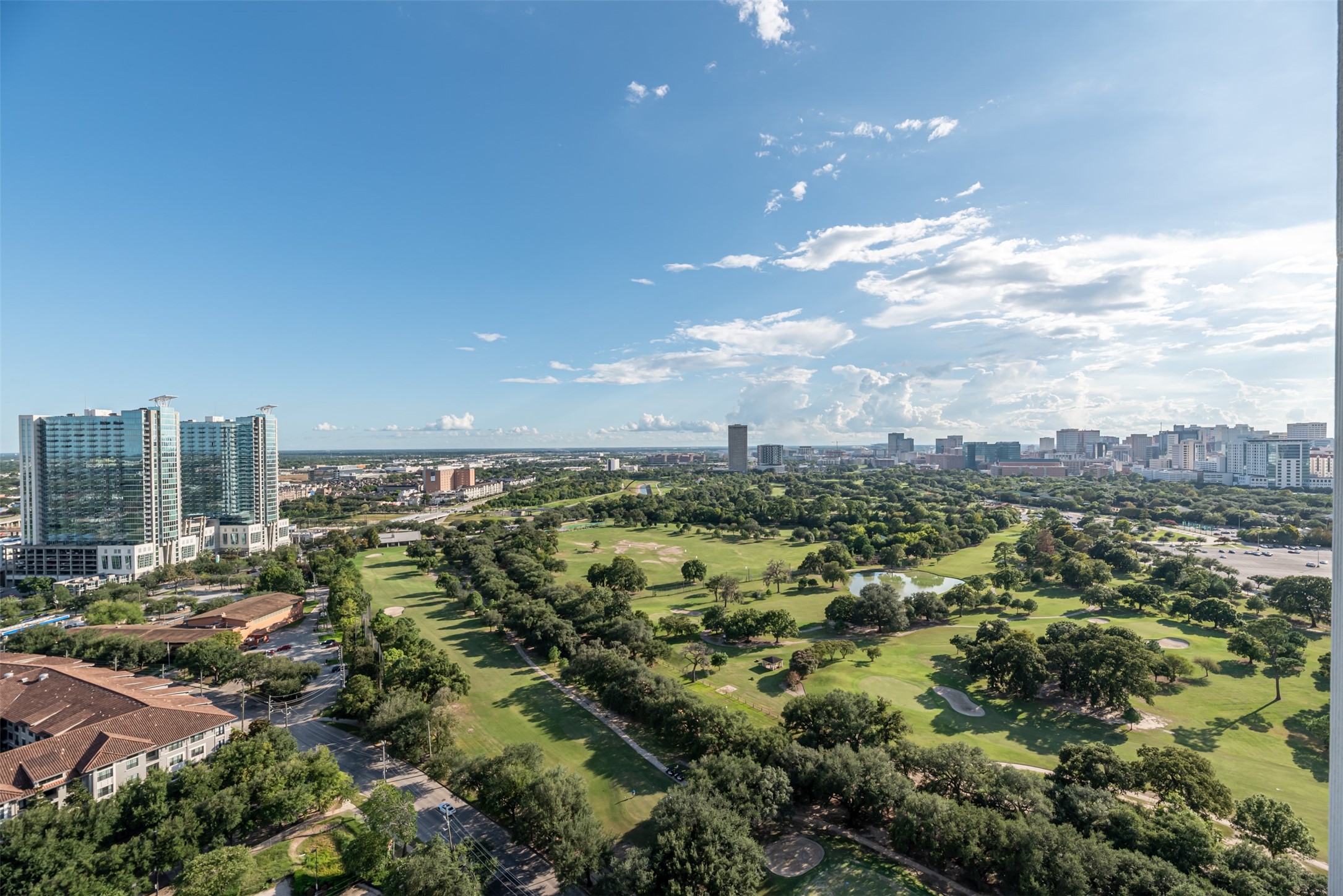 1701 Hermann Drive, #24B, Houston, TX 77004