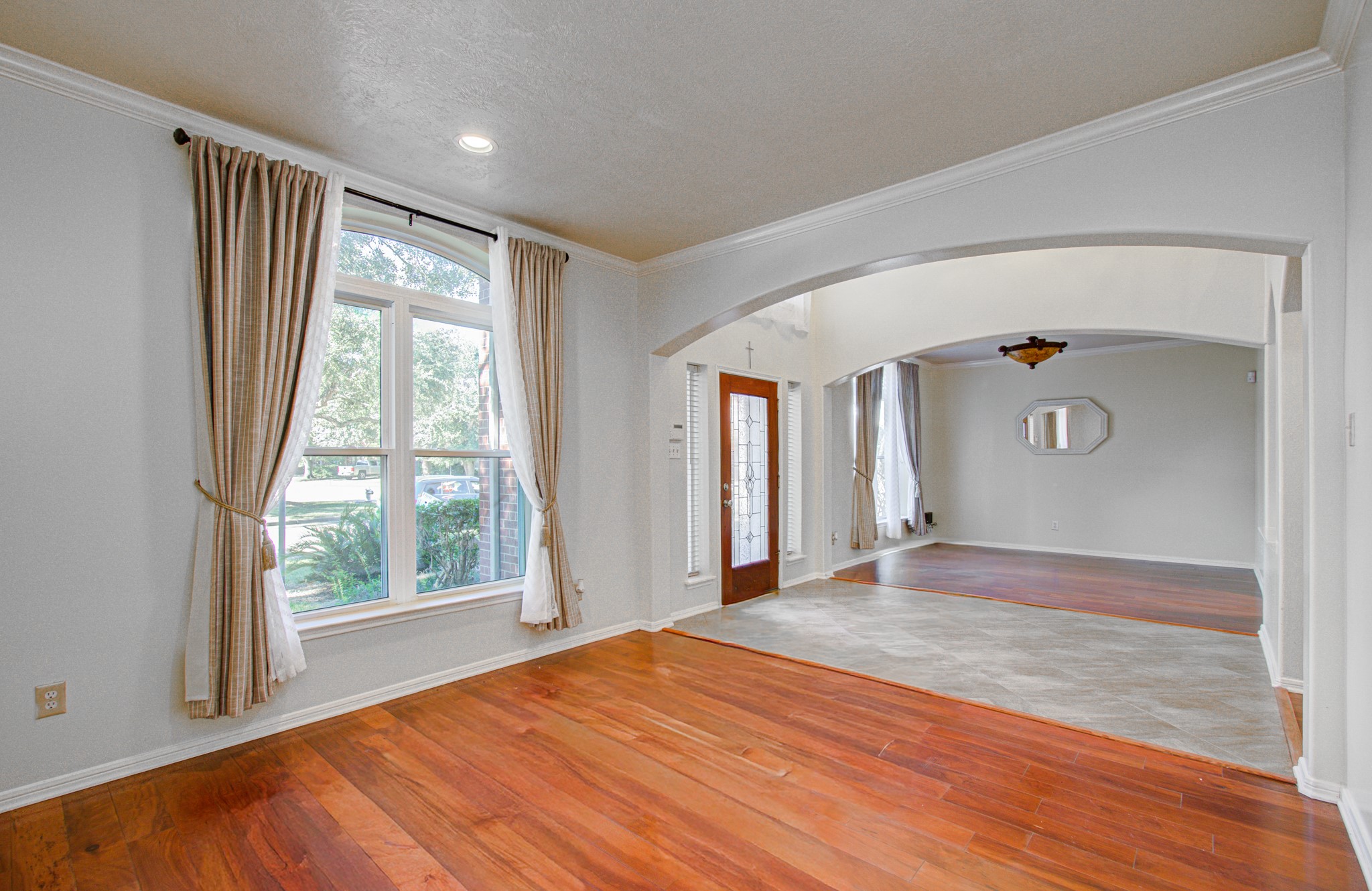 103 Esplanade Place, Stafford, TX 77477