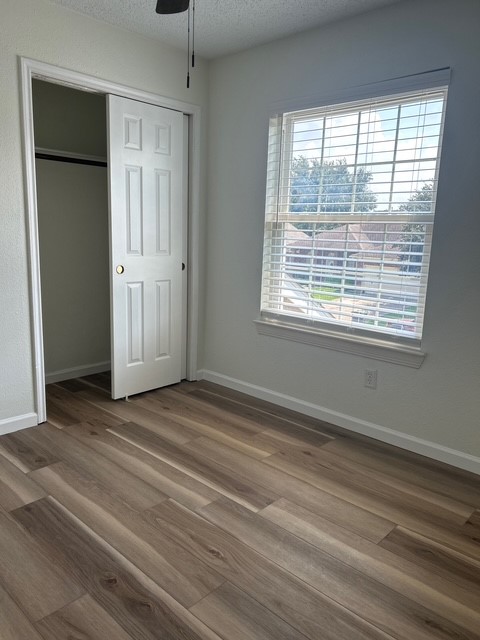 1018 Wentworth Drive, Pearland, TX 77584
