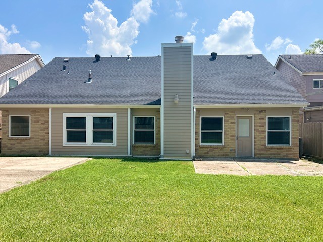 1018 Wentworth Drive, Pearland, TX 77584