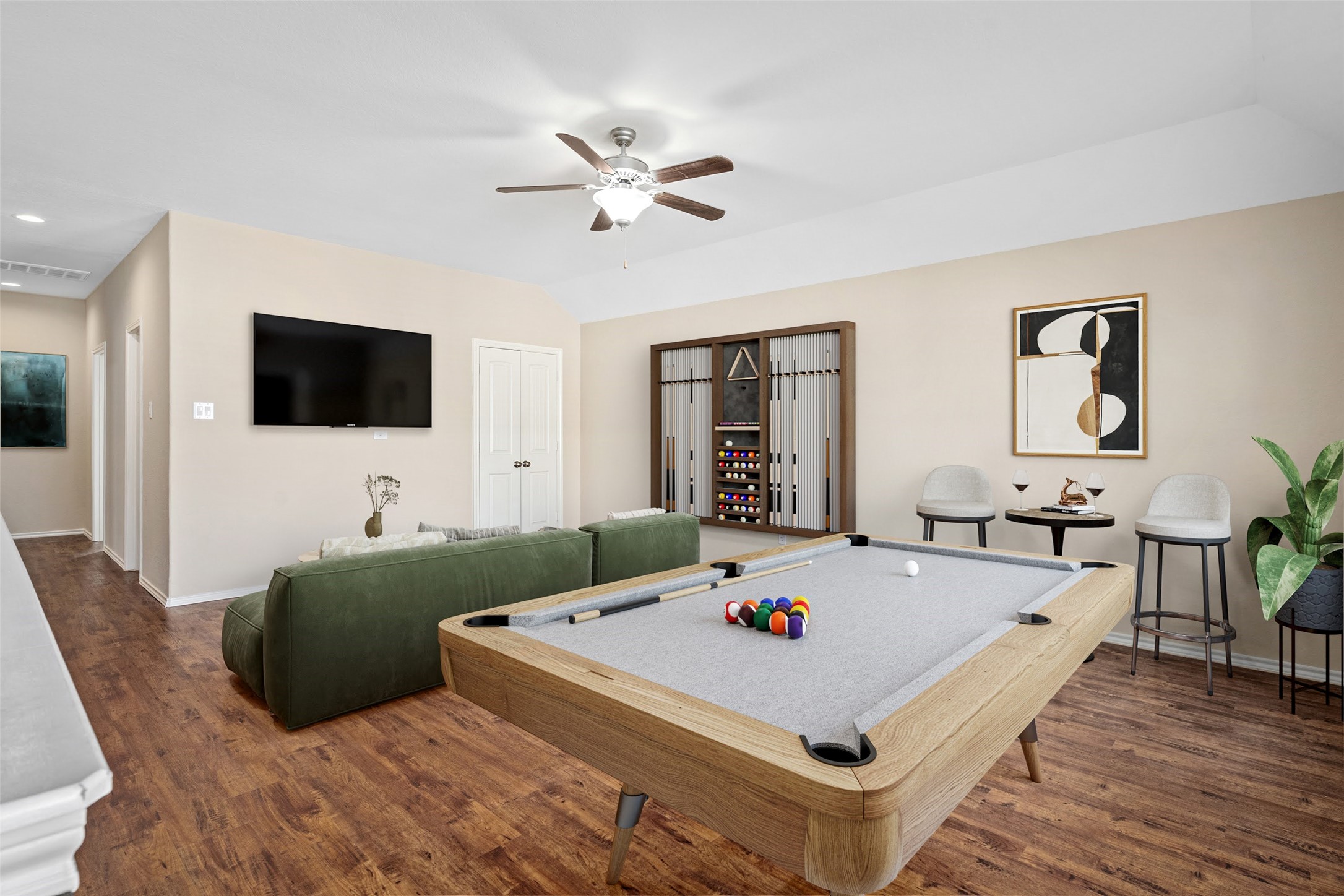 Upstairs Gameroom