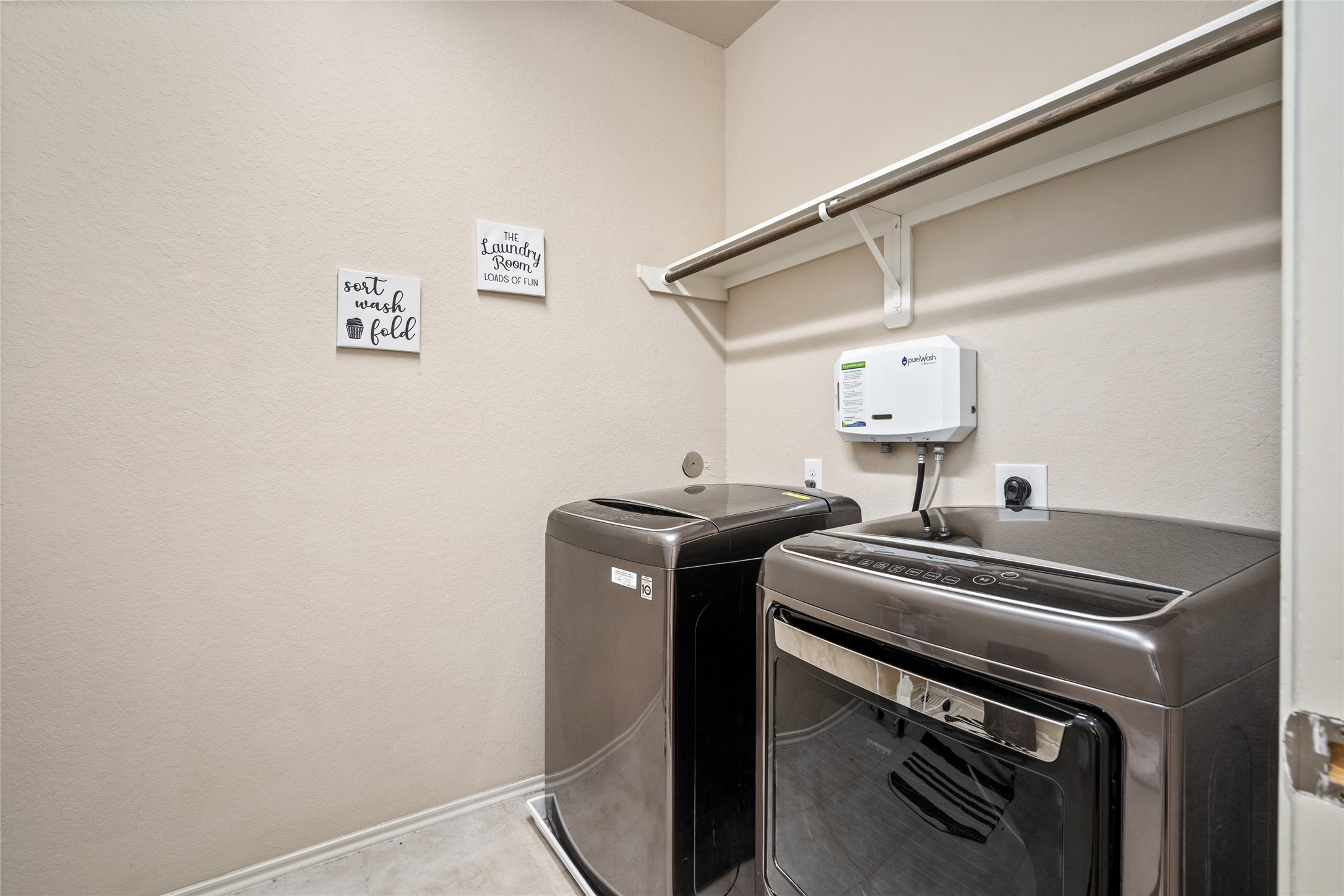Upstairs Utility Room
