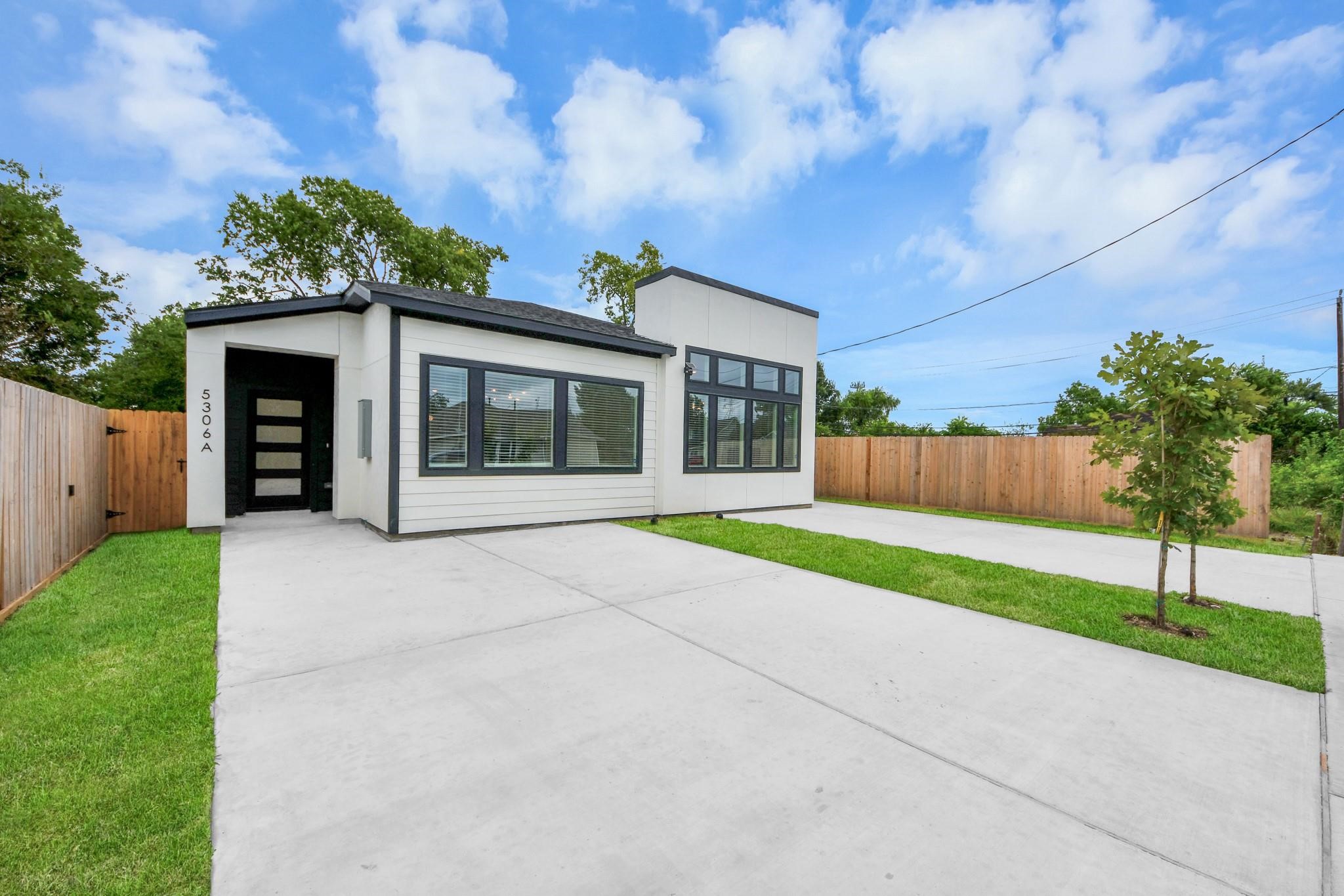 5306 Eastland Street, #A, Houston, TX 77028