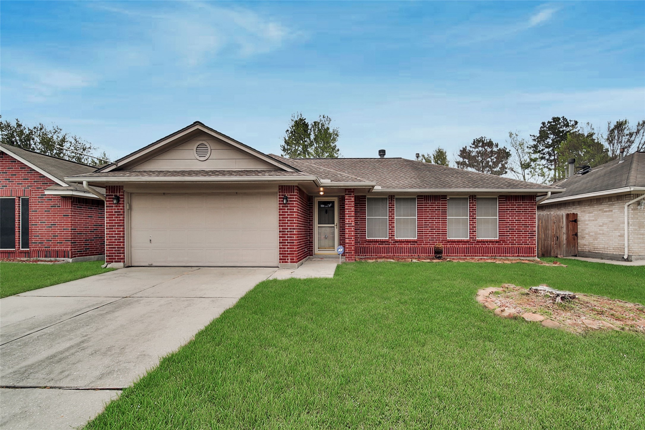2311 Meandering Trail, Houston, TX 77339