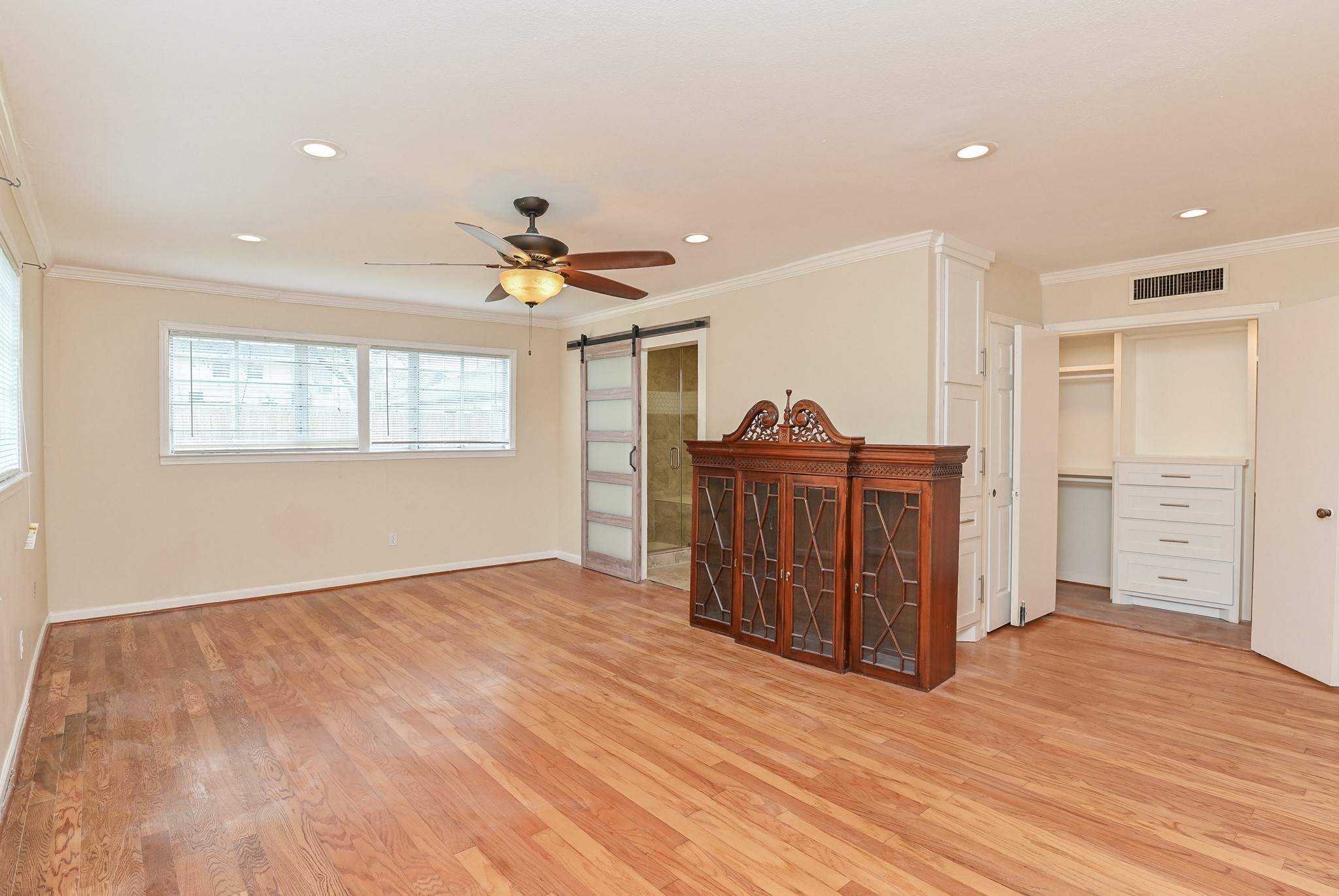 3738 Charleston Street, Houston, TX 77021