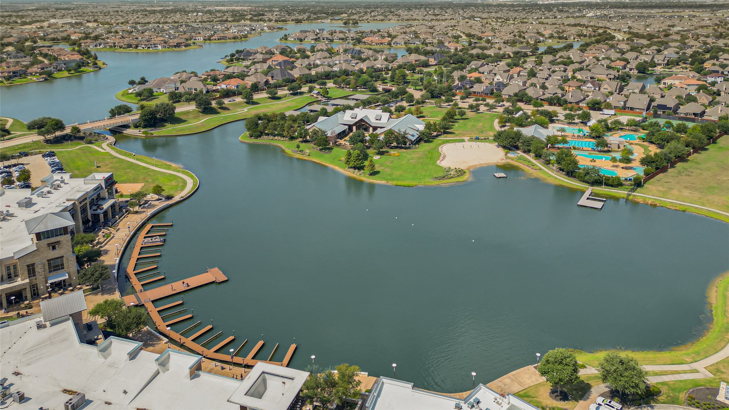 Enjoy resort-style 55+ living at The Heritage at Towne Lake! The private Heritage Lodge features a lap pool & spa, fitness center, billiard room, arts & crafts room, library, ballroom & gathering spaces. An onsite lifestyle director coordinates social events, clubs, dancing, activities, travel outings & morecreating an active lifestyle with endless opportunities to connect, relax & enjoy the good life!