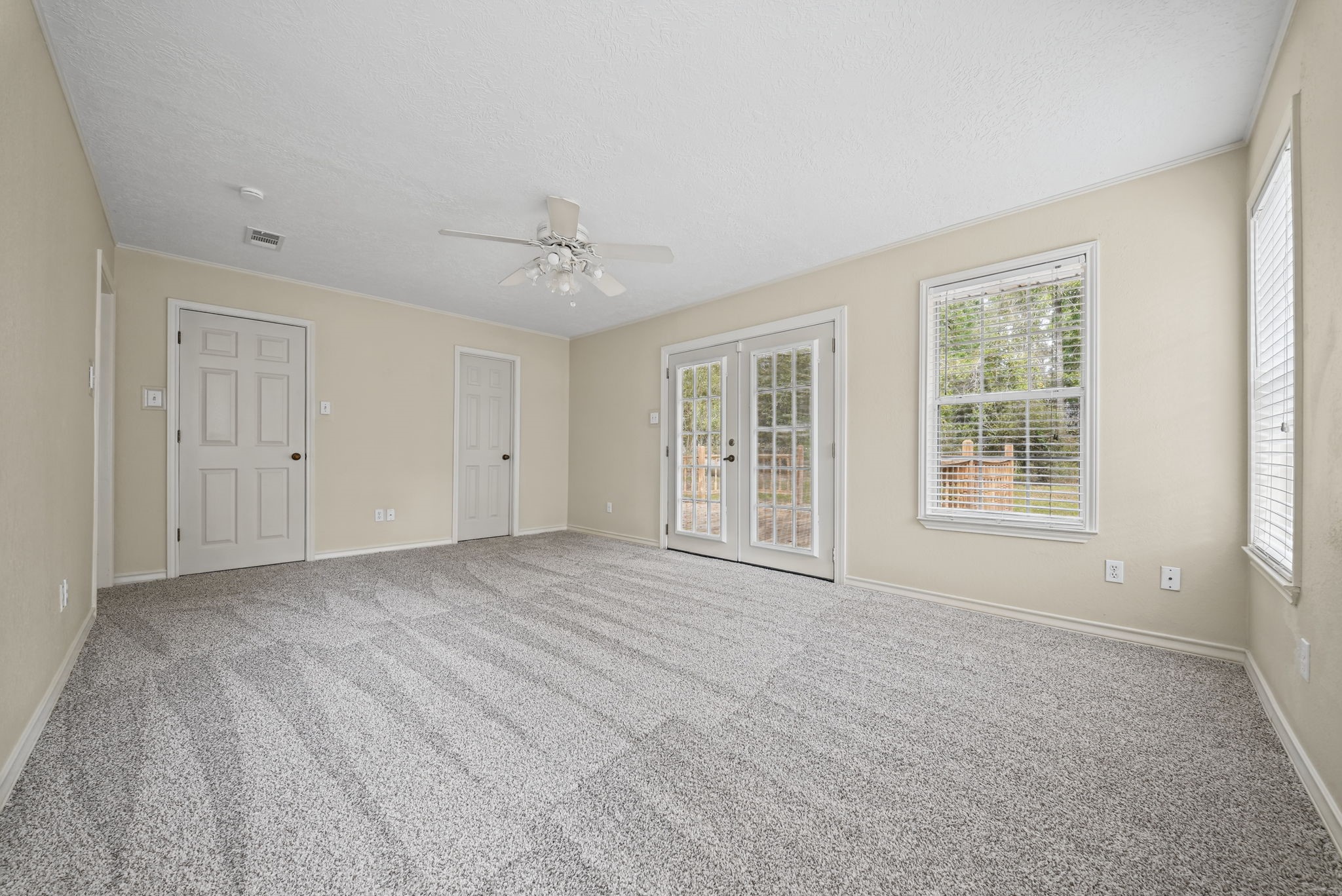Primary with access to back patio