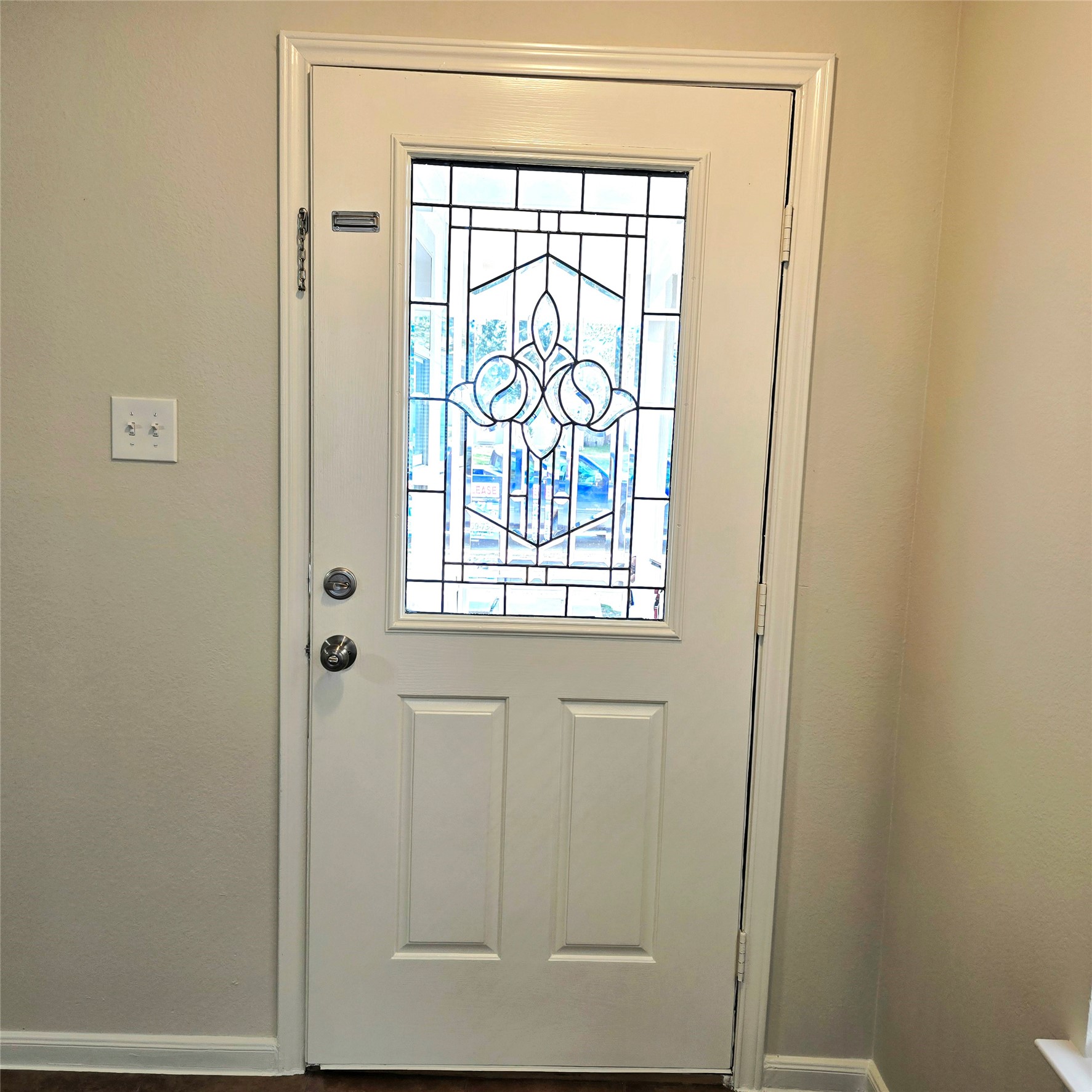 Elegant entry door. Elegant entry door.