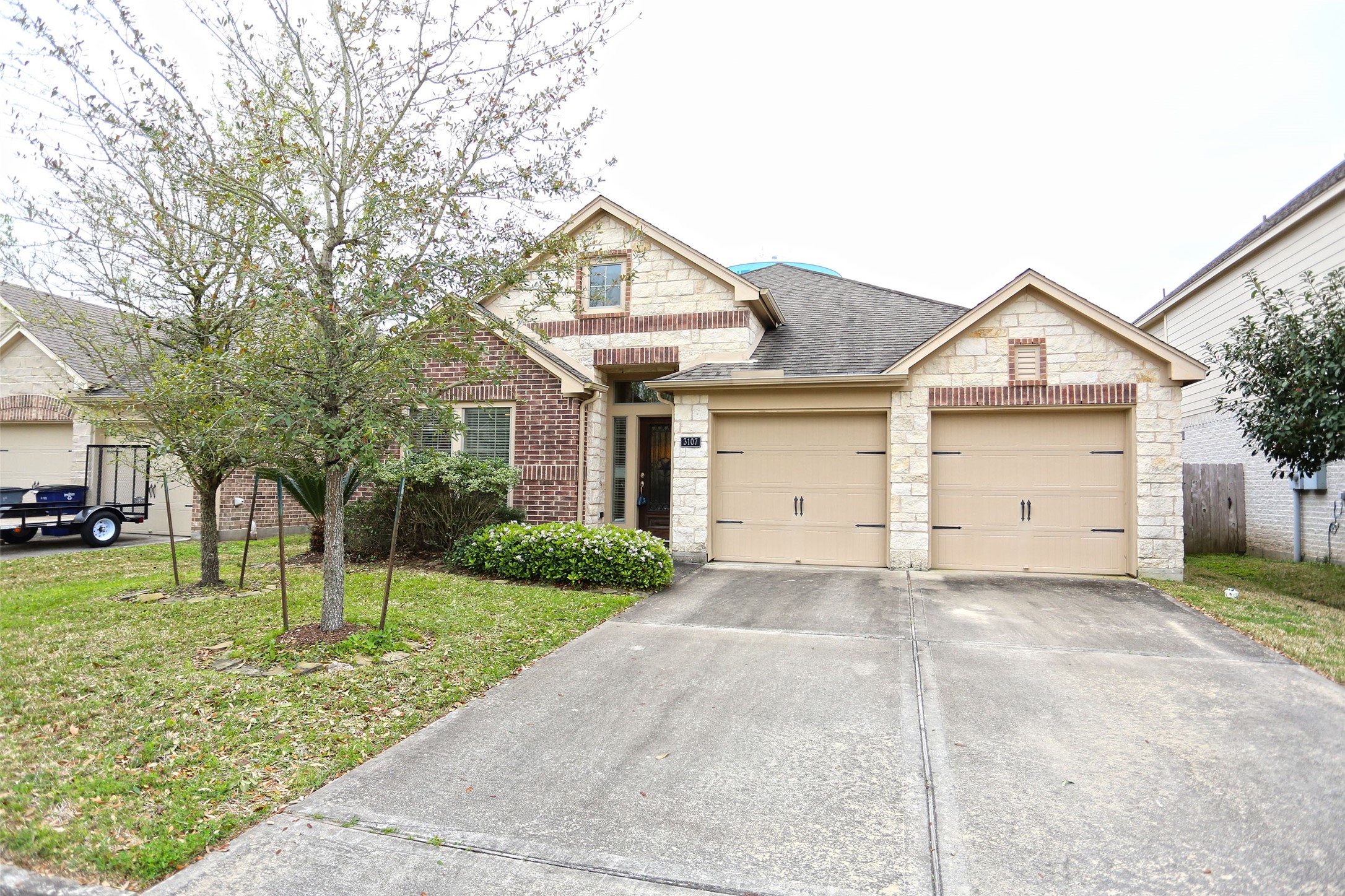 3107 Crystal Cascade Lane, League City, TX 77573