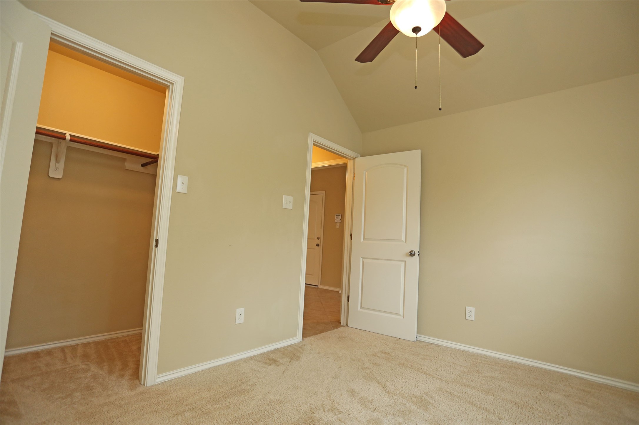 3107 Crystal Cascade Lane, League City, TX 77573