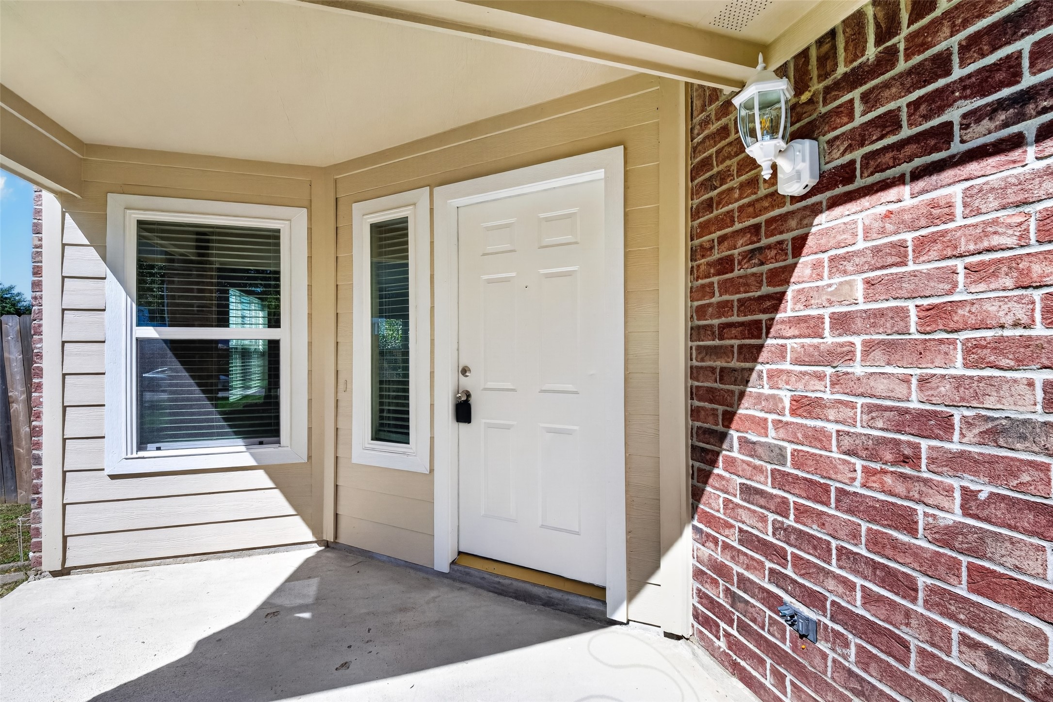 12615 Verdant Brook Drive, Houston, TX 77085