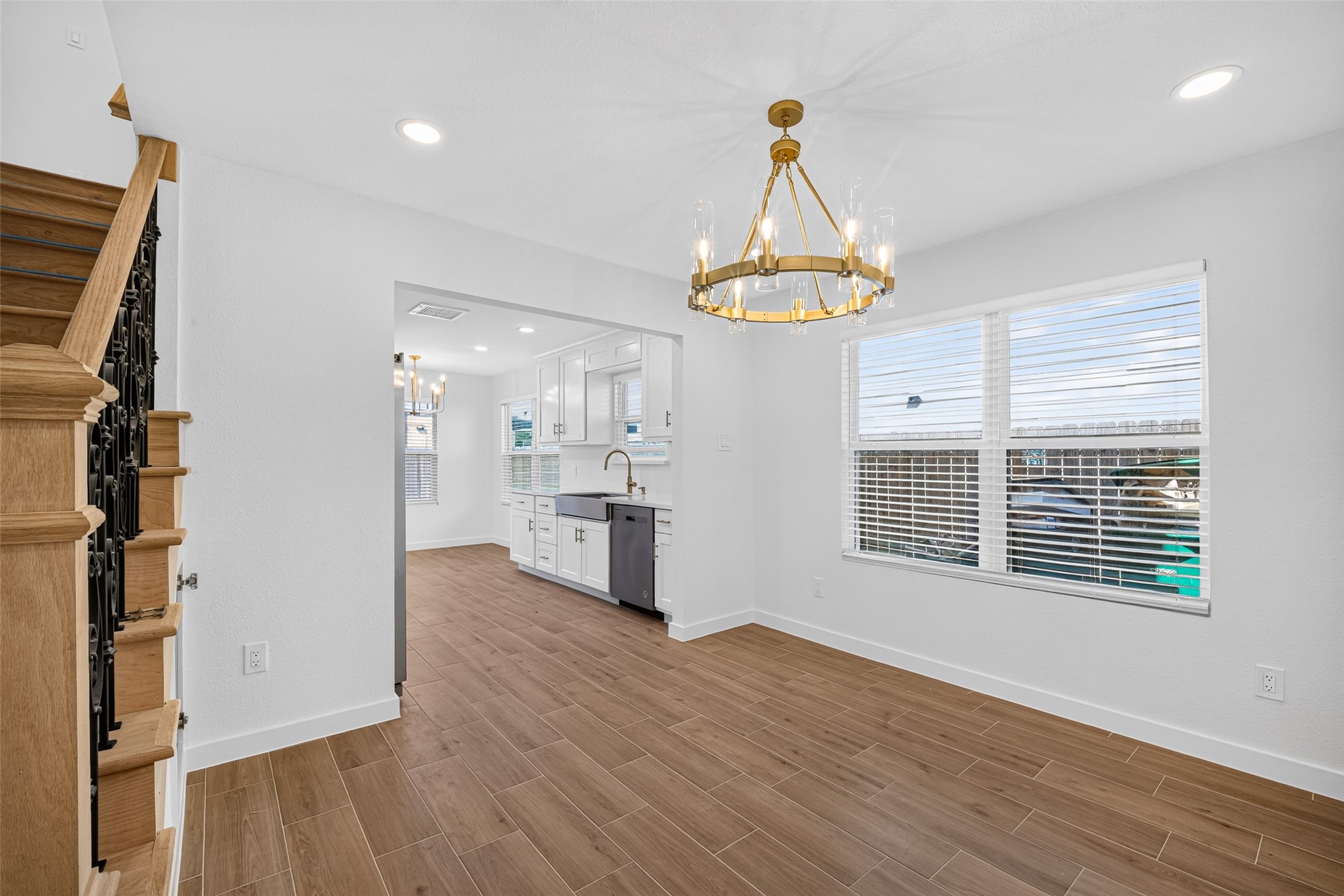 12615 Verdant Brook Drive, Houston, TX 77085