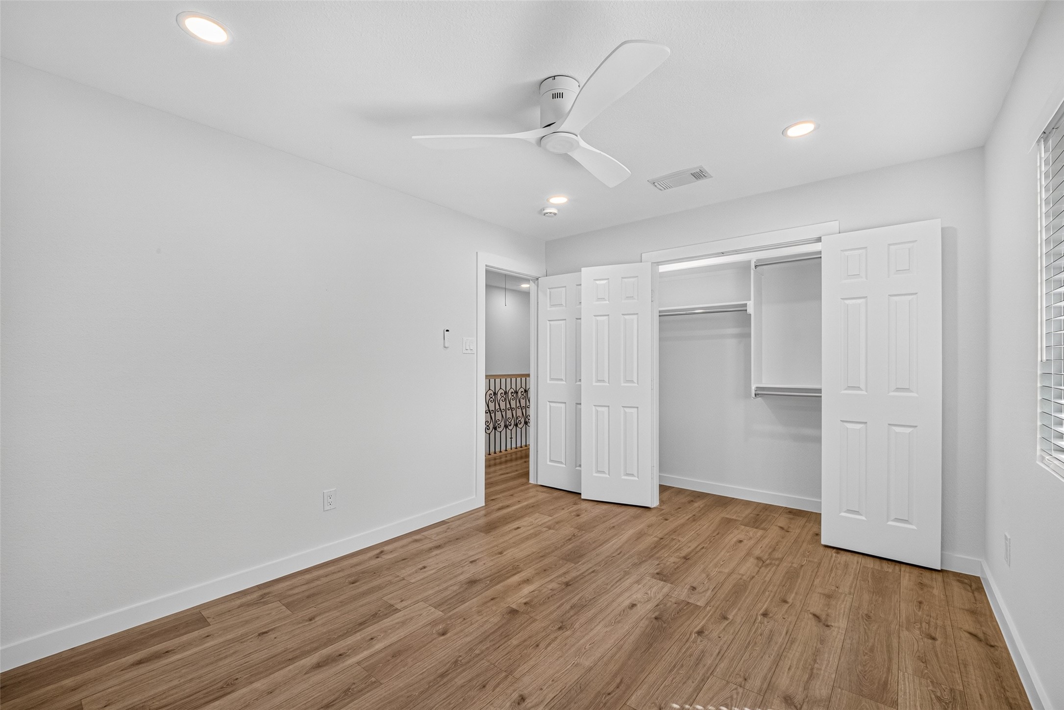 12615 Verdant Brook Drive, Houston, TX 77085
