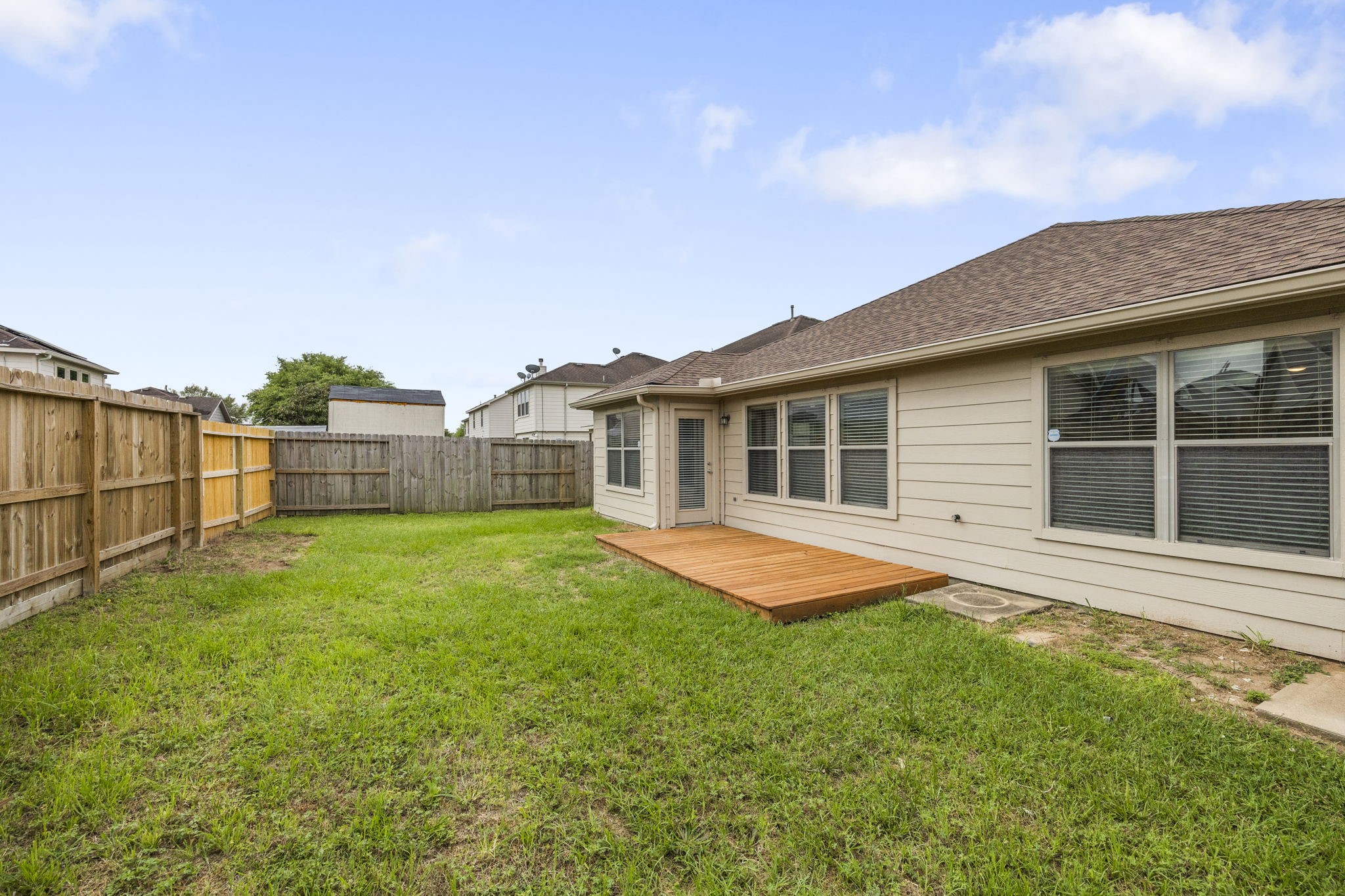 16218 Cole Bridge Lane, Cypress, TX 77429