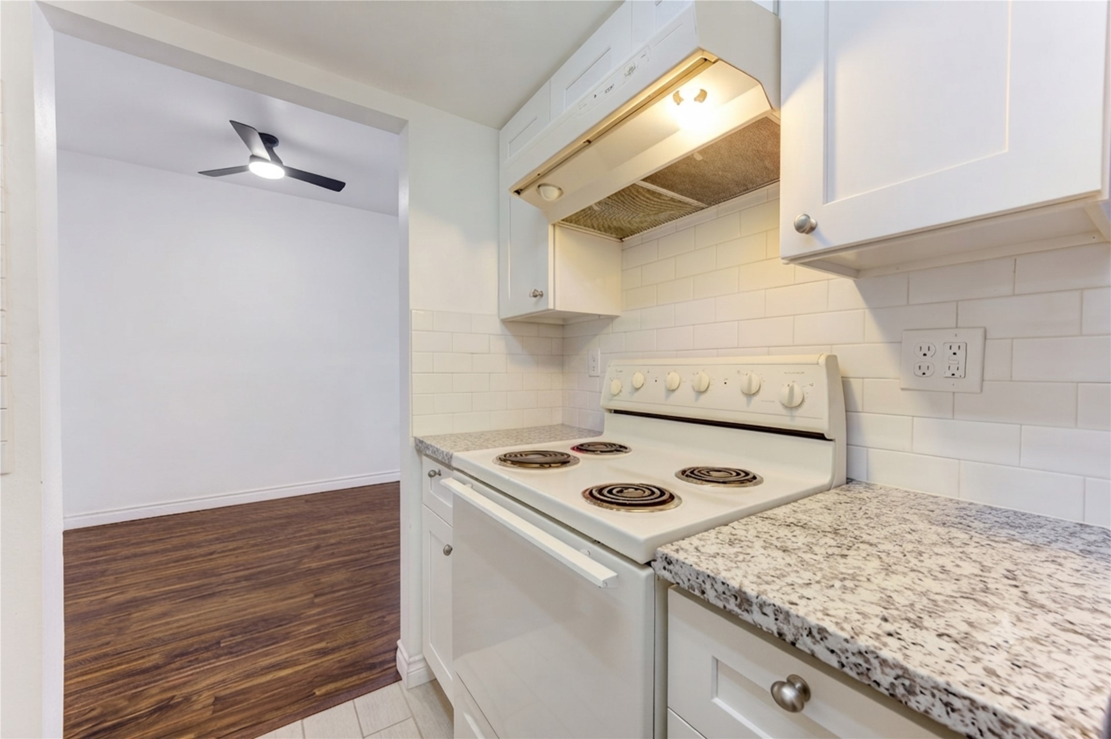 830 Threadneedle Street, #224, Houston, TX 77079