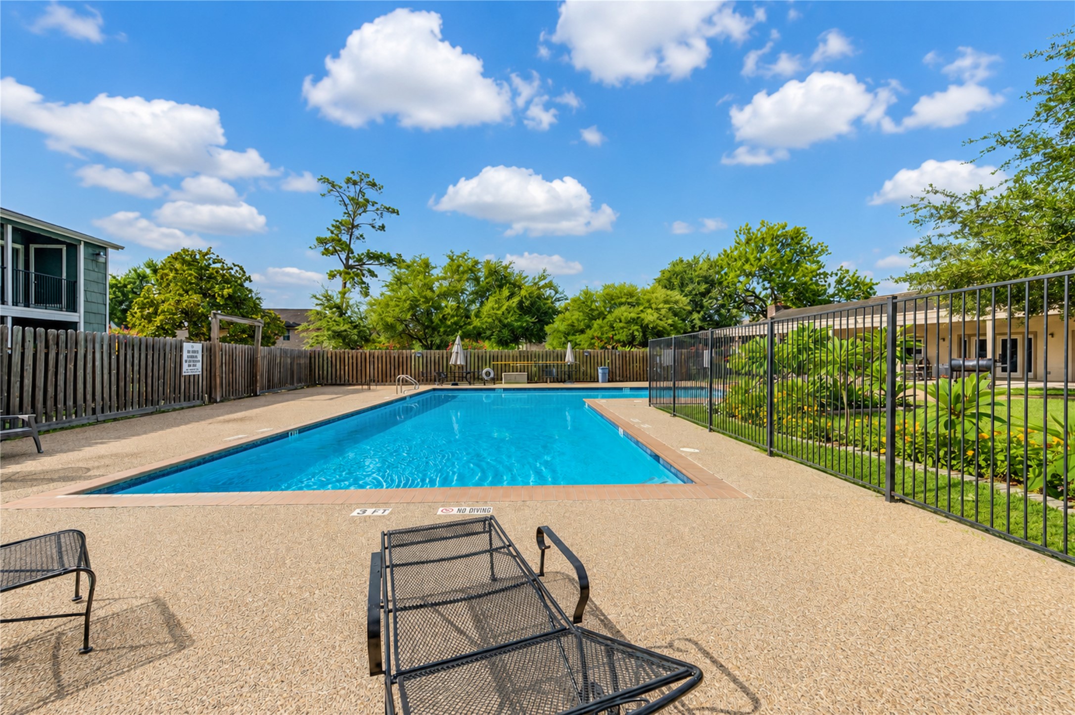 830 Threadneedle Street, #224, Houston, TX 77079