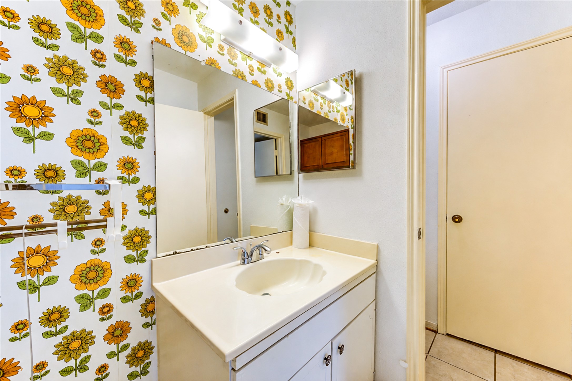 830 Threadneedle Street, #224, Houston, TX 77079