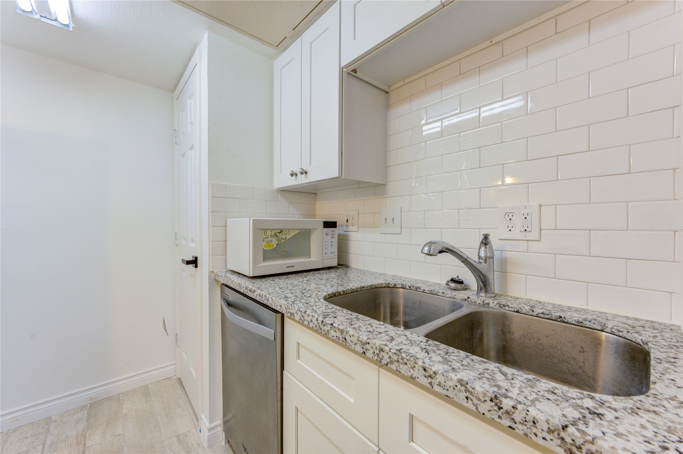 830 Threadneedle Street, #224, Houston, TX 77079