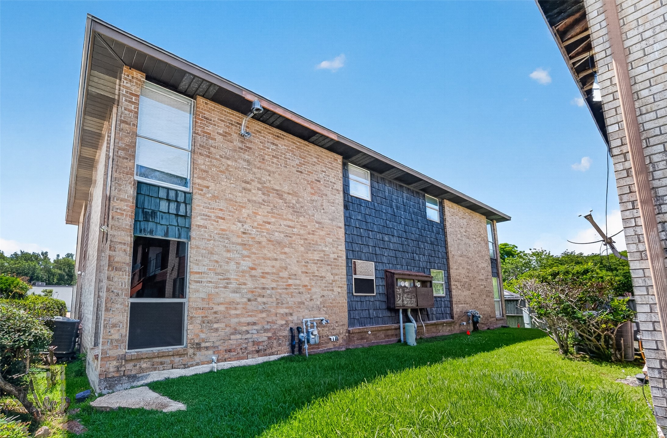 4017 Briar Hollow Drive, Dickinson, TX 77539 4017 Briar Hollow Drive, Dickinson, TX 77539