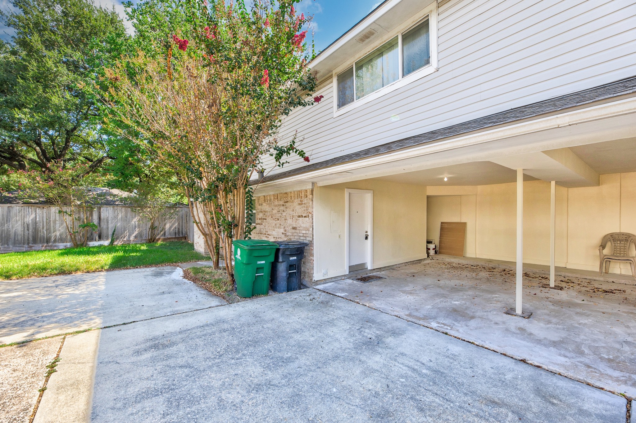 10810 Sugar Hill Drive, Houston, TX 77042