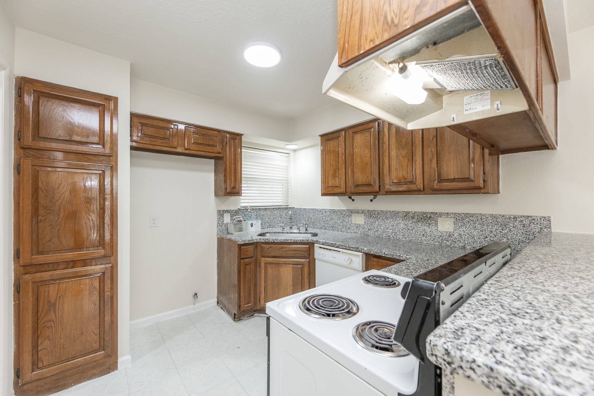 10810 Sugar Hill Drive, Houston, TX 77042