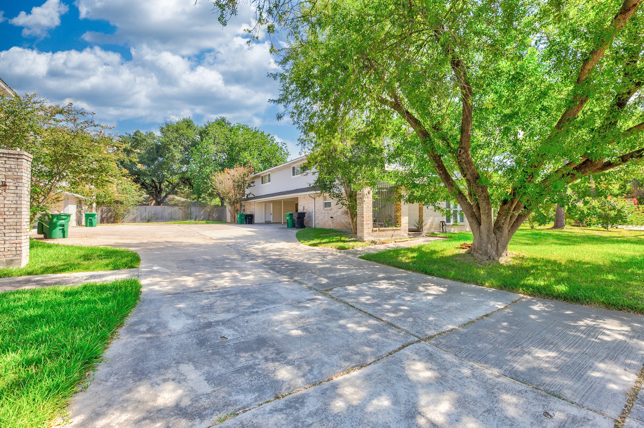 10810 Sugar Hill Drive, Houston, TX 77042 10810 Sugar Hill Drive, Houston, TX 77042