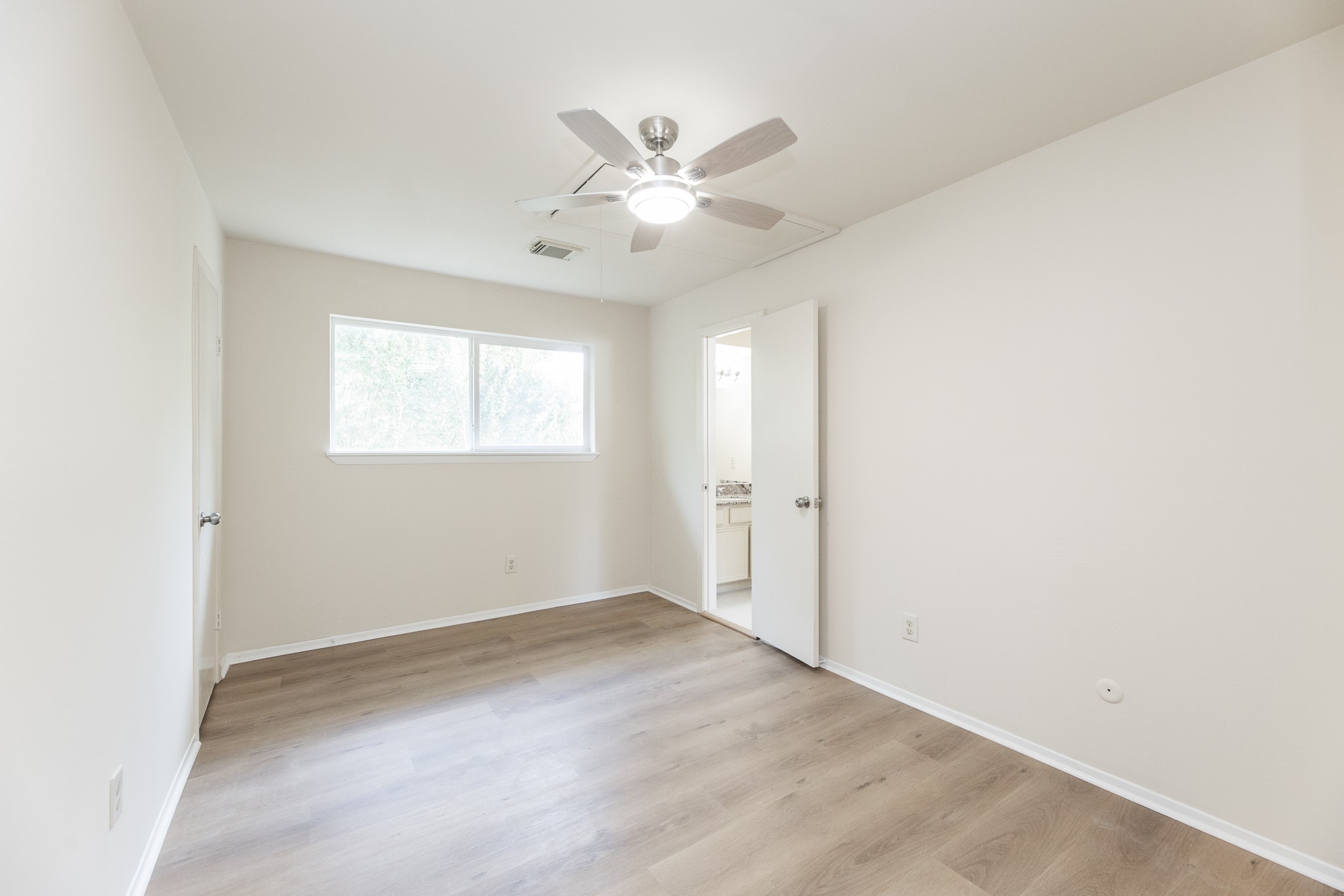 10810 Sugar Hill Drive, Houston, TX 77042