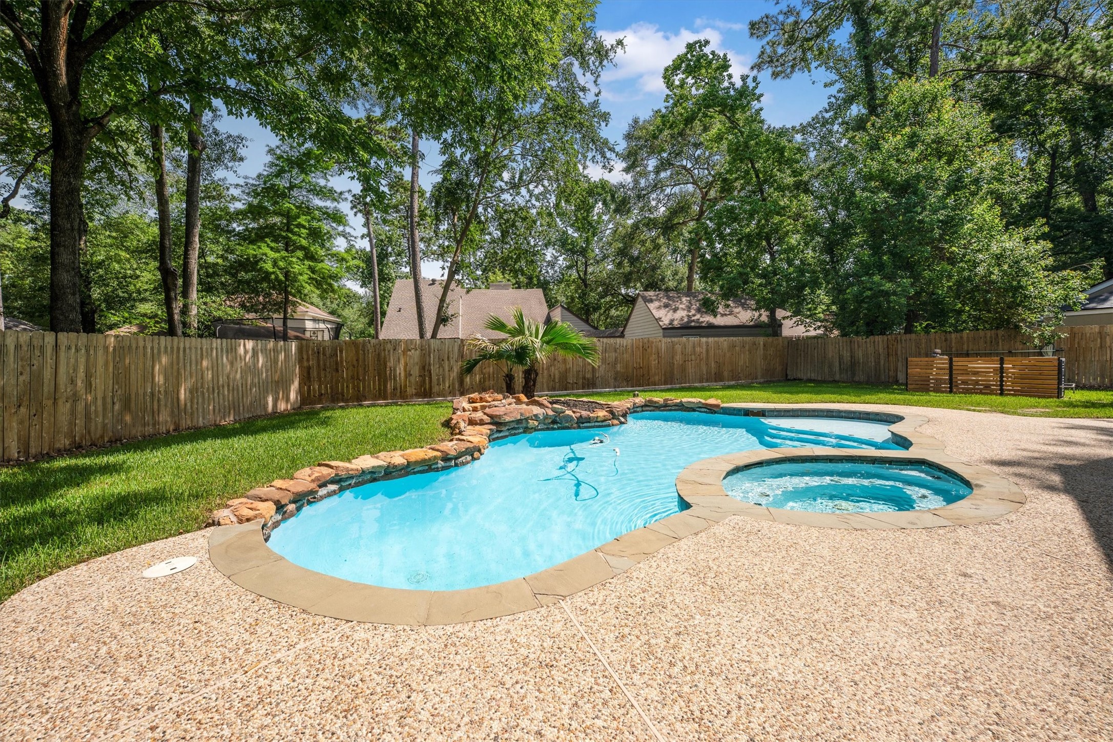 11611 Pinyon Place, The Woodlands, TX 77380