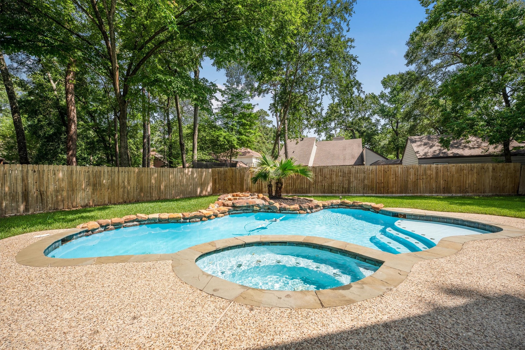 11611 Pinyon Place, The Woodlands, TX 77380