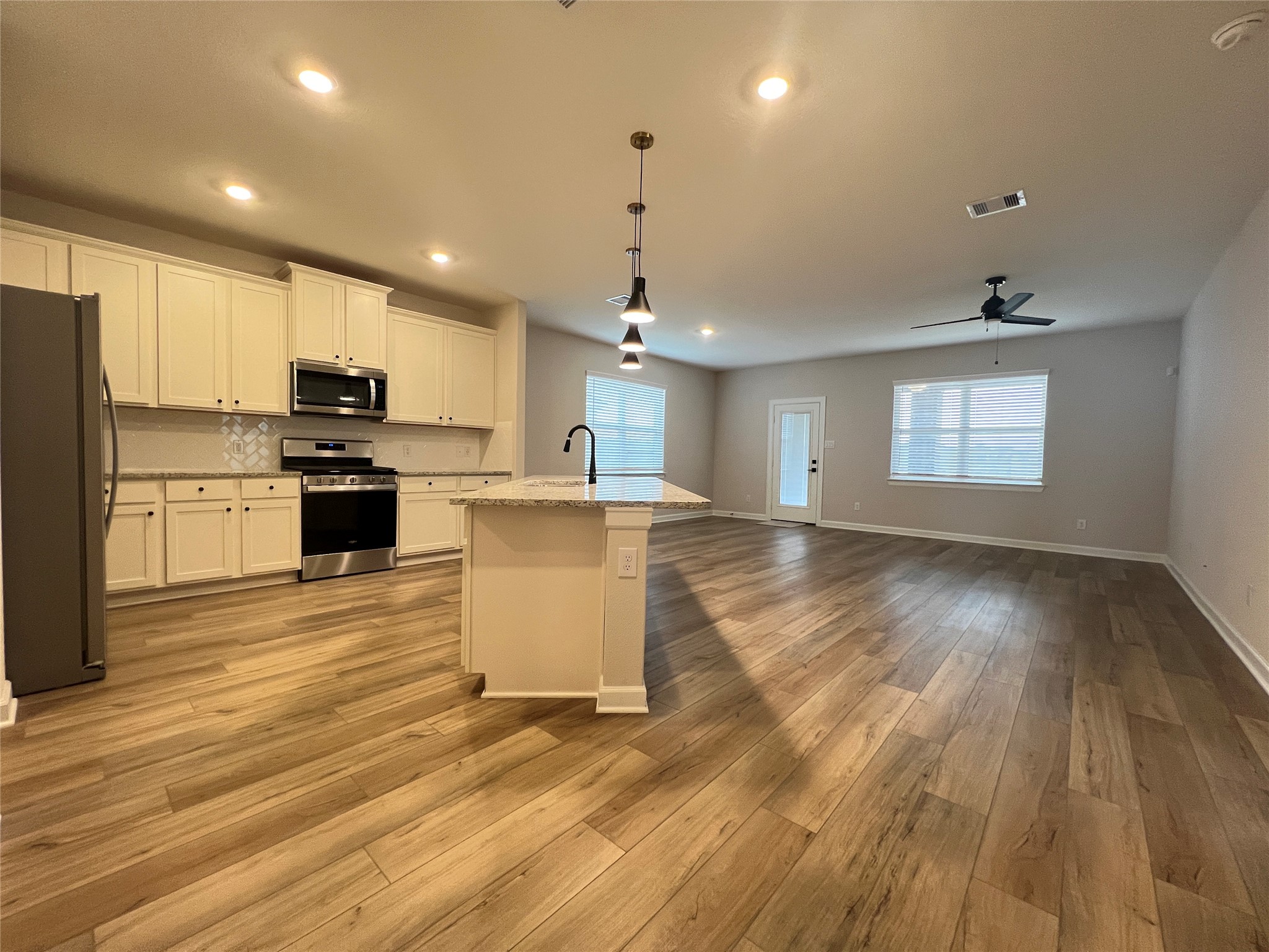 3077 Sunmoon Lane, Katy, TX 77493