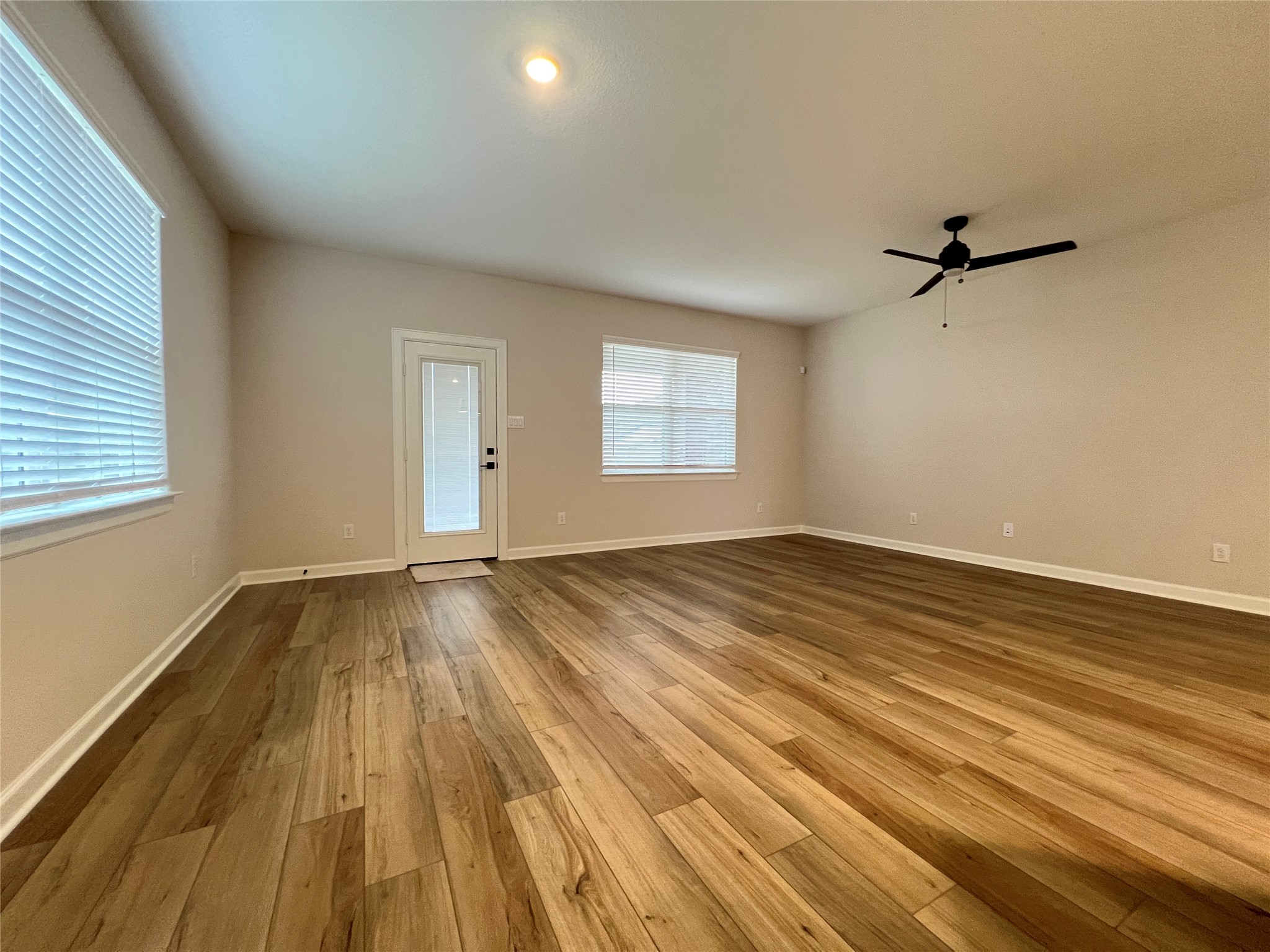 3077 Sunmoon Lane, Katy, TX 77493