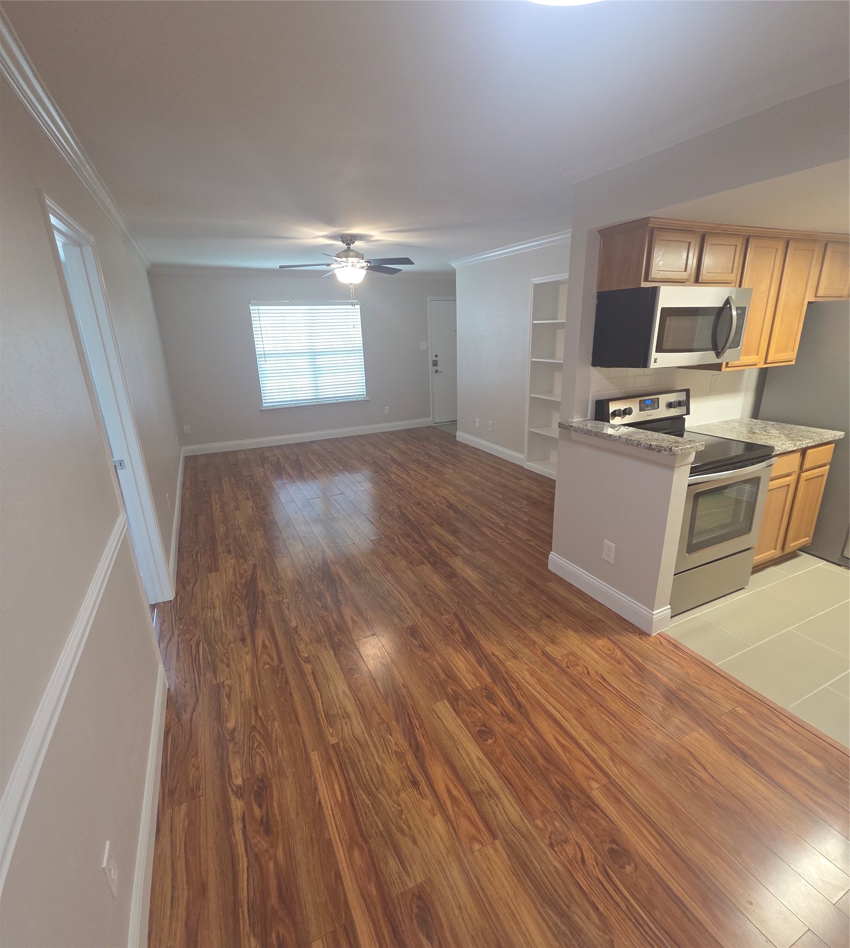 2350 Bering Drive, Houston, TX 77057