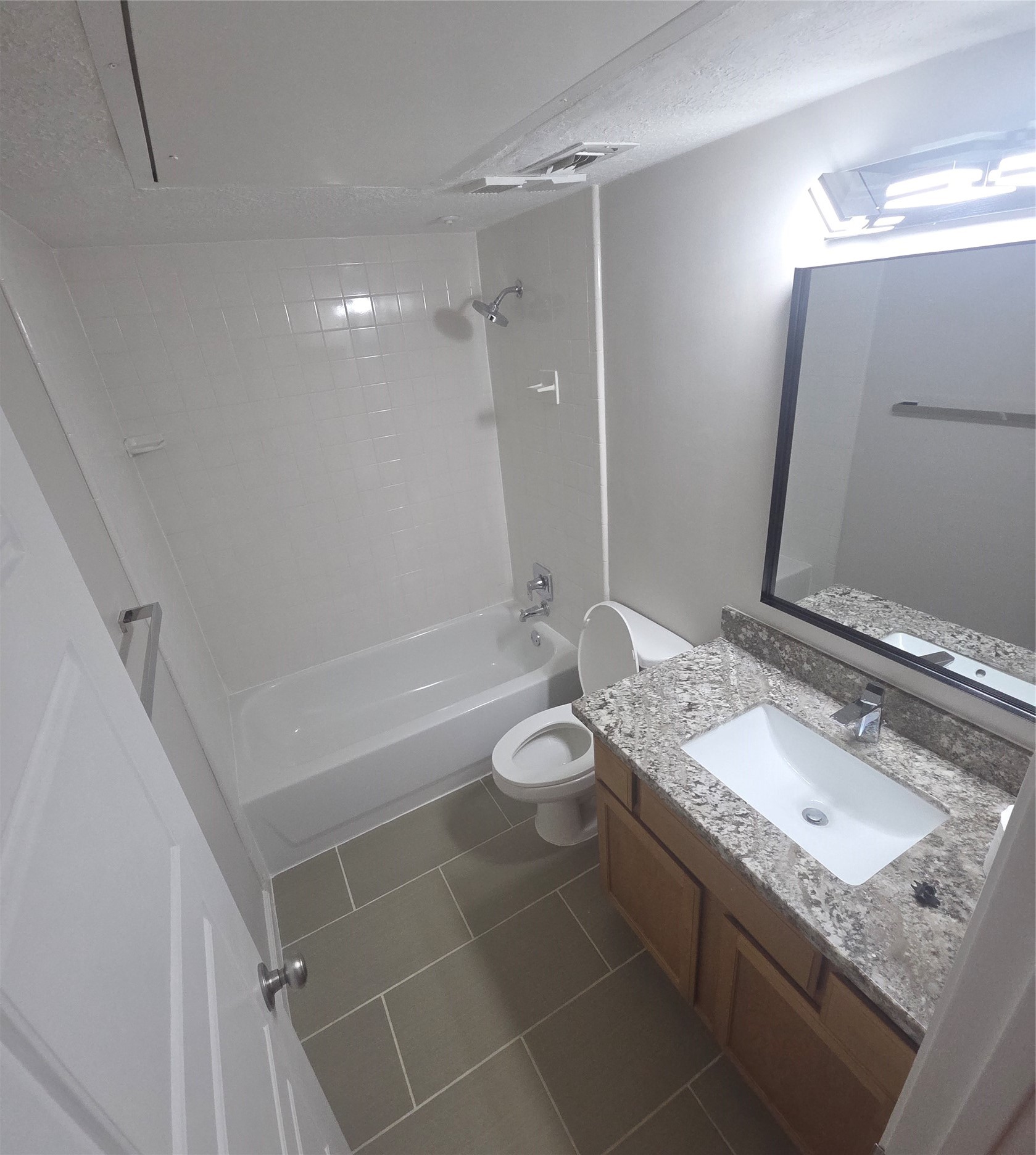 2350 Bering Drive, Houston, TX 77057