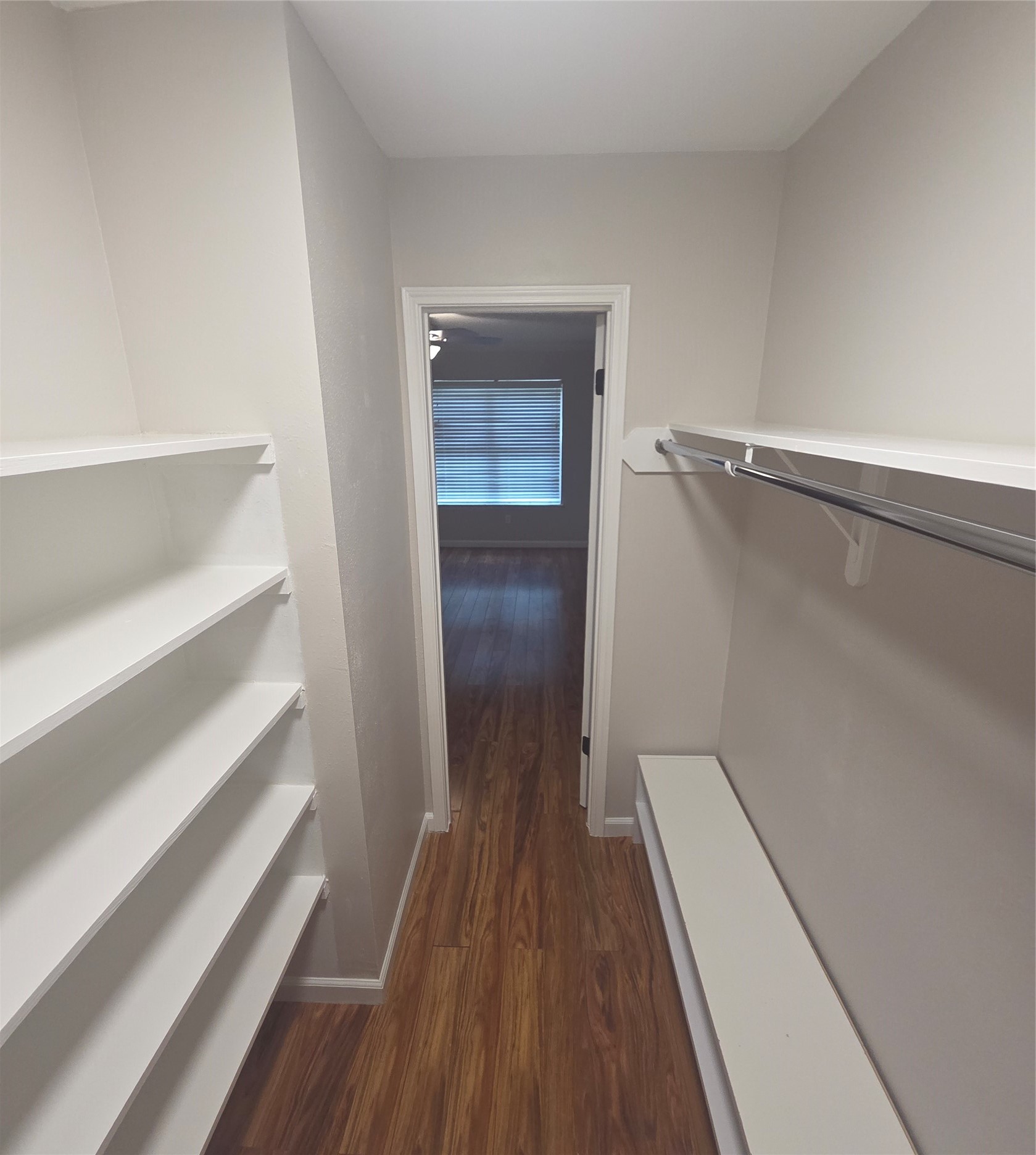 2350 Bering Drive, Houston, TX 77057