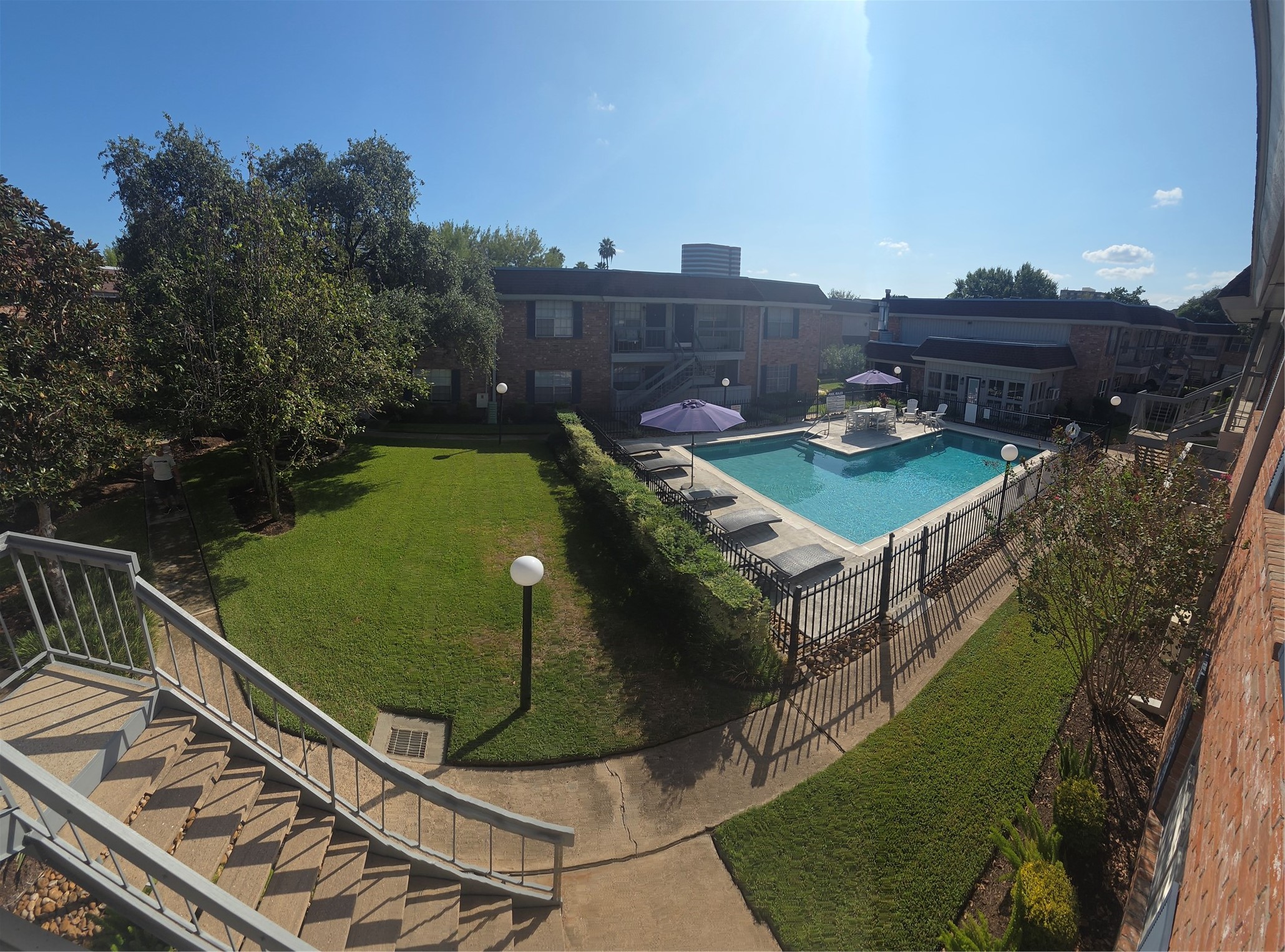 2350 Bering Drive, Houston, TX 77057