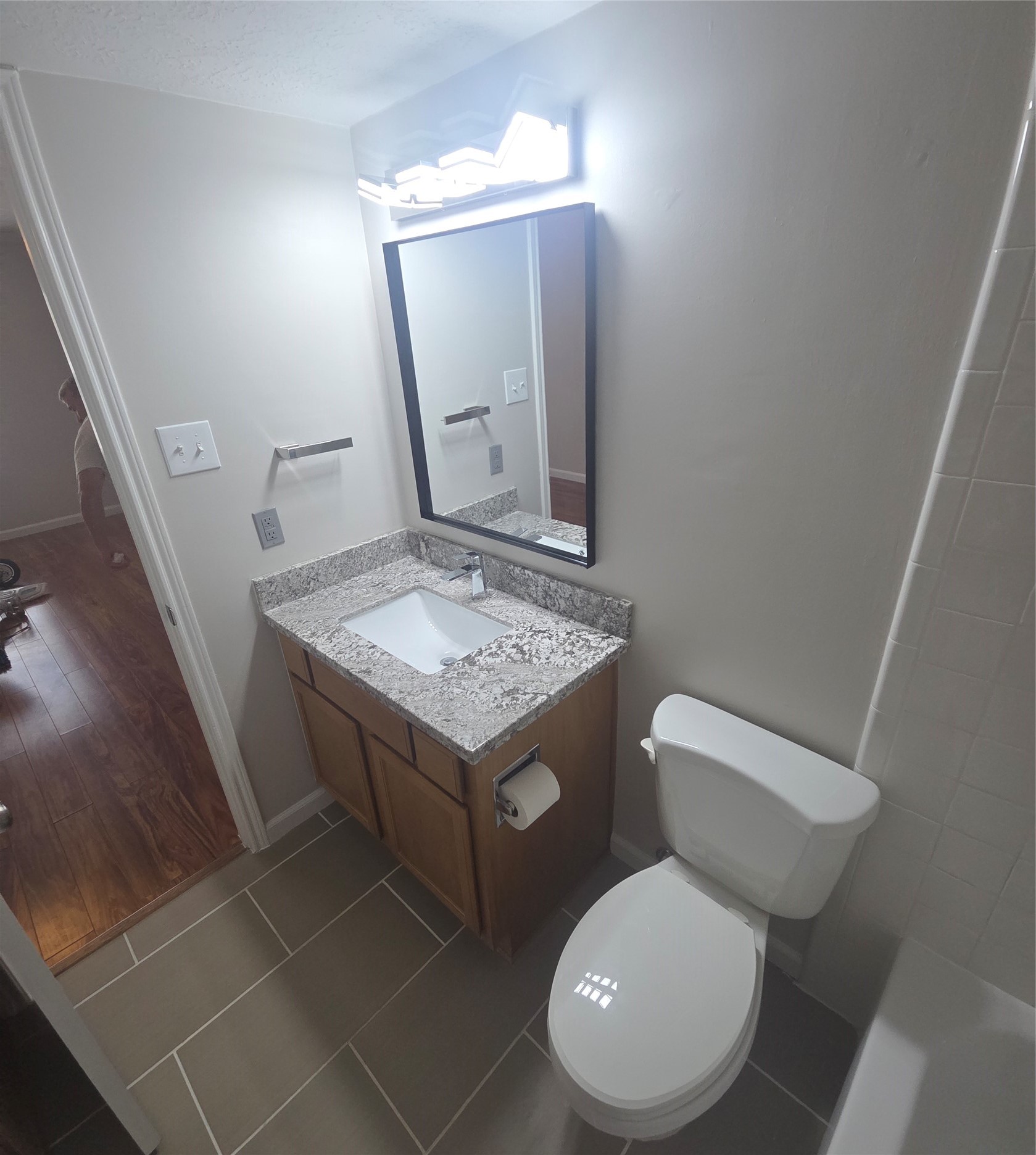 2350 Bering Drive, Houston, TX 77057