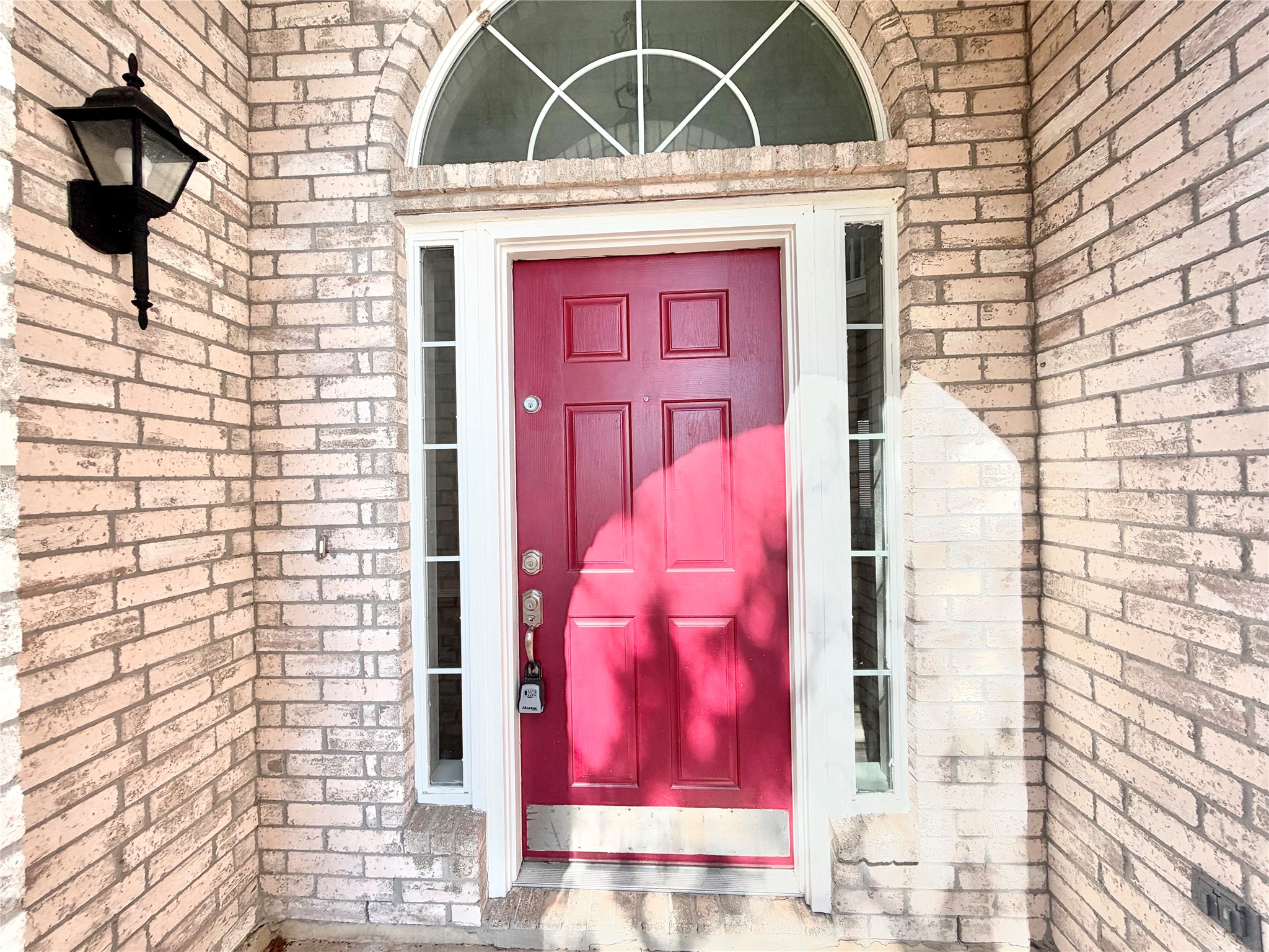 7818 Red Oak Lane, Texas City, TX 77591