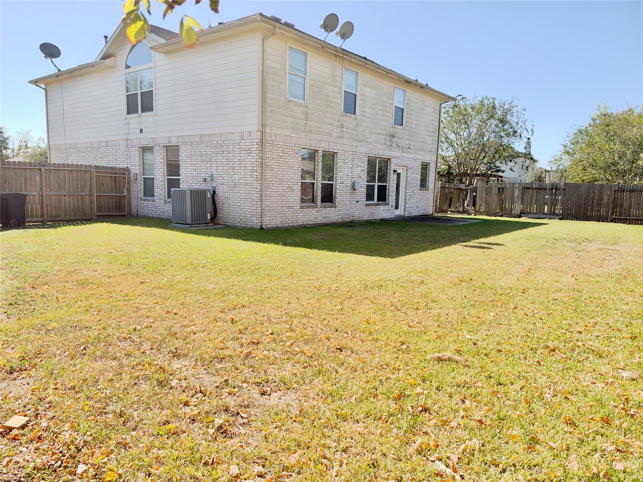 Large private lot in the back of the subdivision.