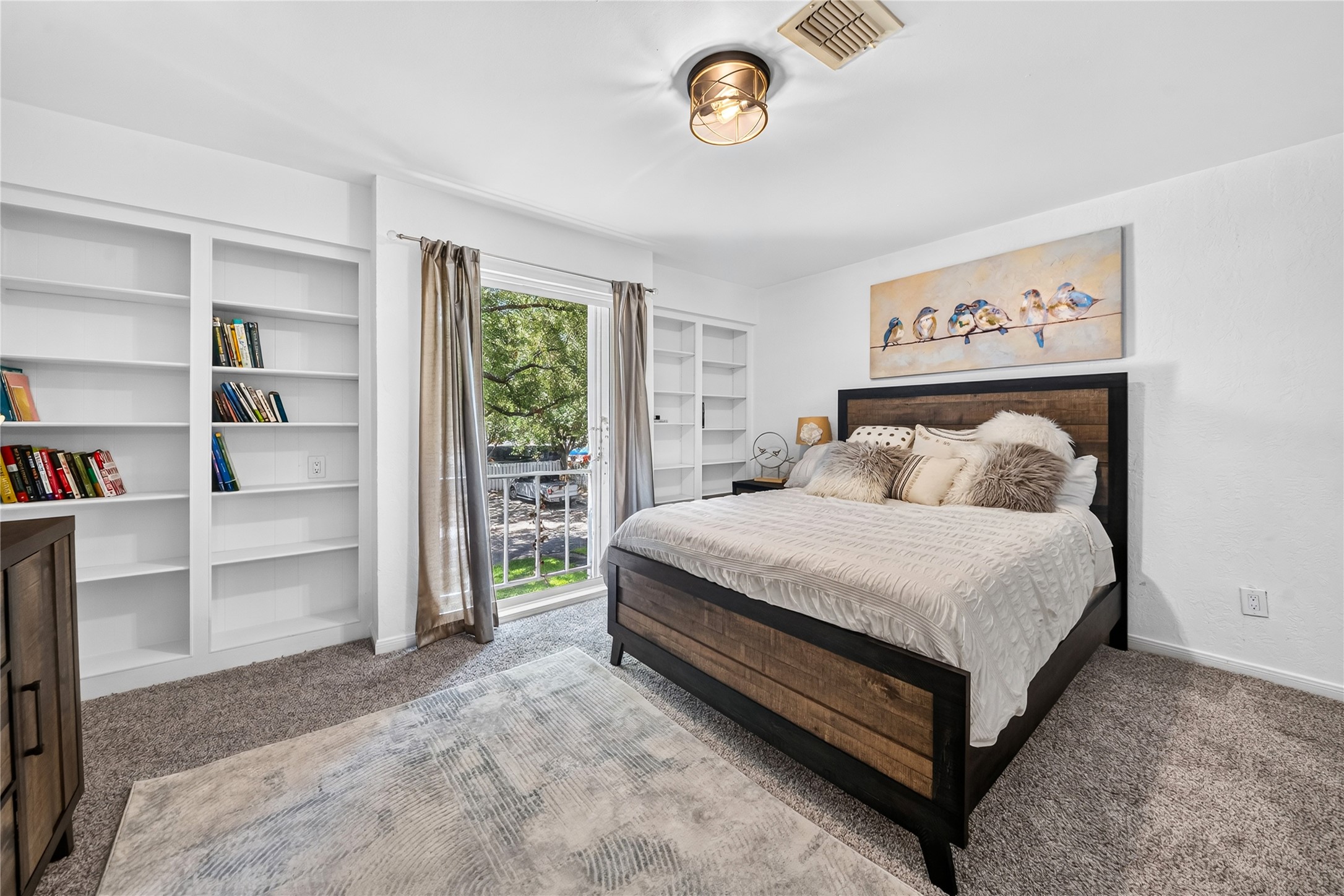 second bedroom provides flexibility for family or guests