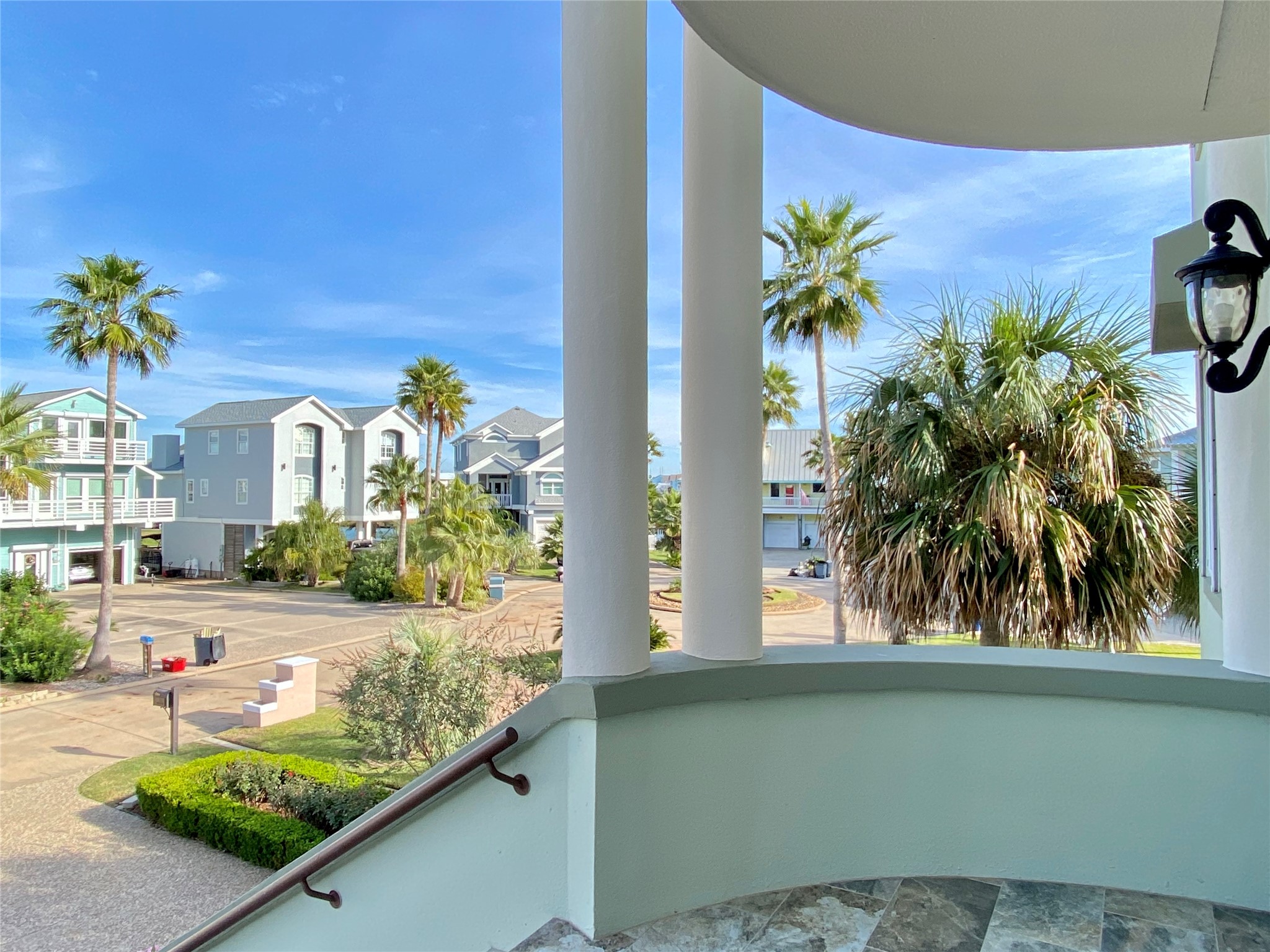 Breezy front porch to greet your guests.