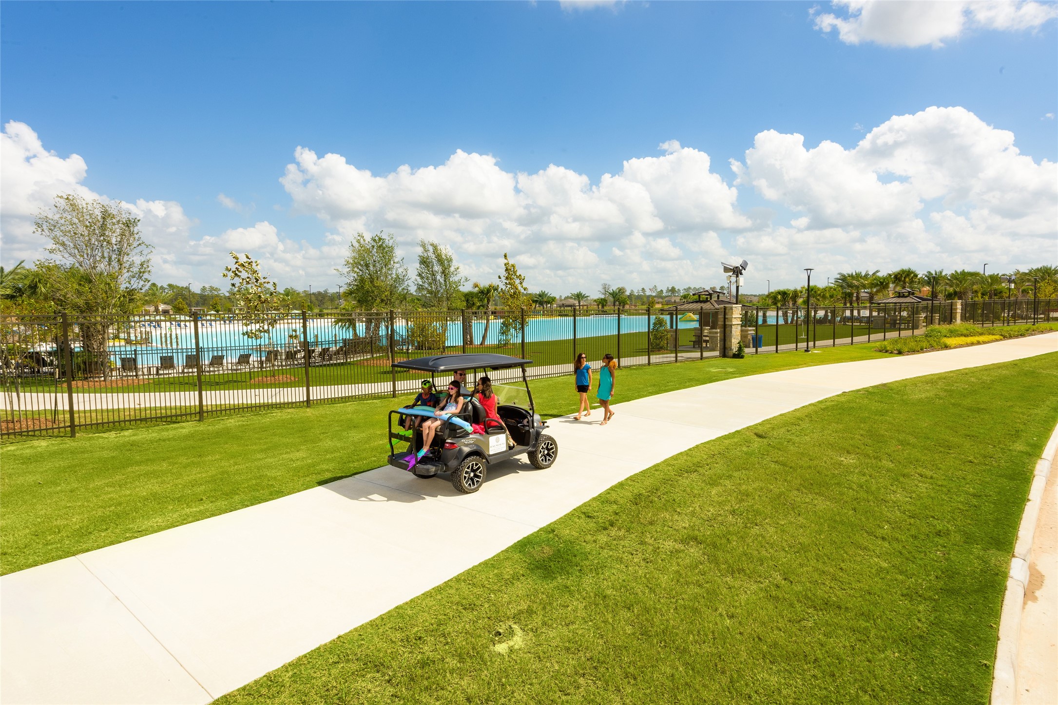 Grand Magnolia includes over 600 acres dedicated to lakes, trails, community green space, and an amenity village
