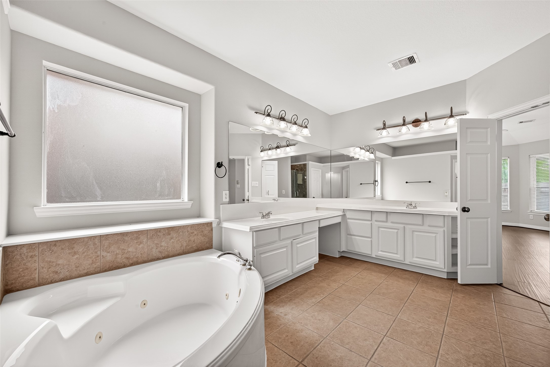 6638 Sutters Creek Trail, Missouri City, TX 77459