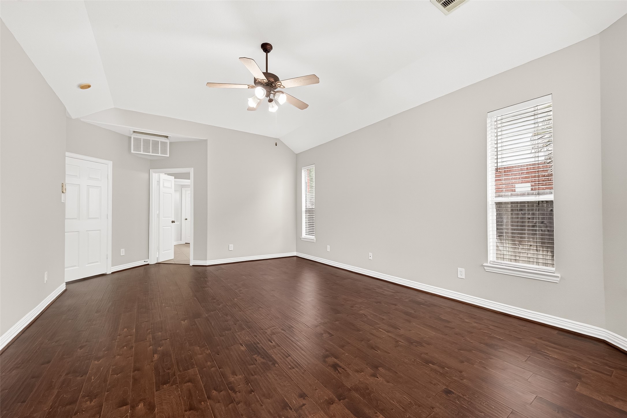 6638 Sutters Creek Trail, Missouri City, TX 77459