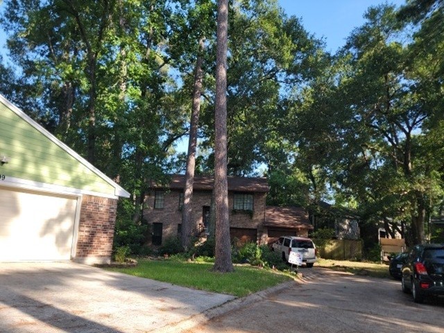 995 N Red Cedar Circle, The Woodlands, TX 77380