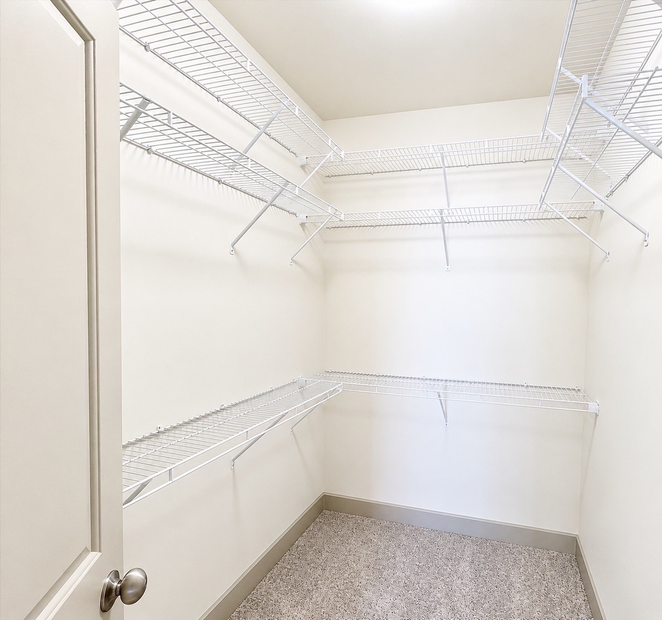 1340 W Gray Street, #272-P8, Houston, TX 77019