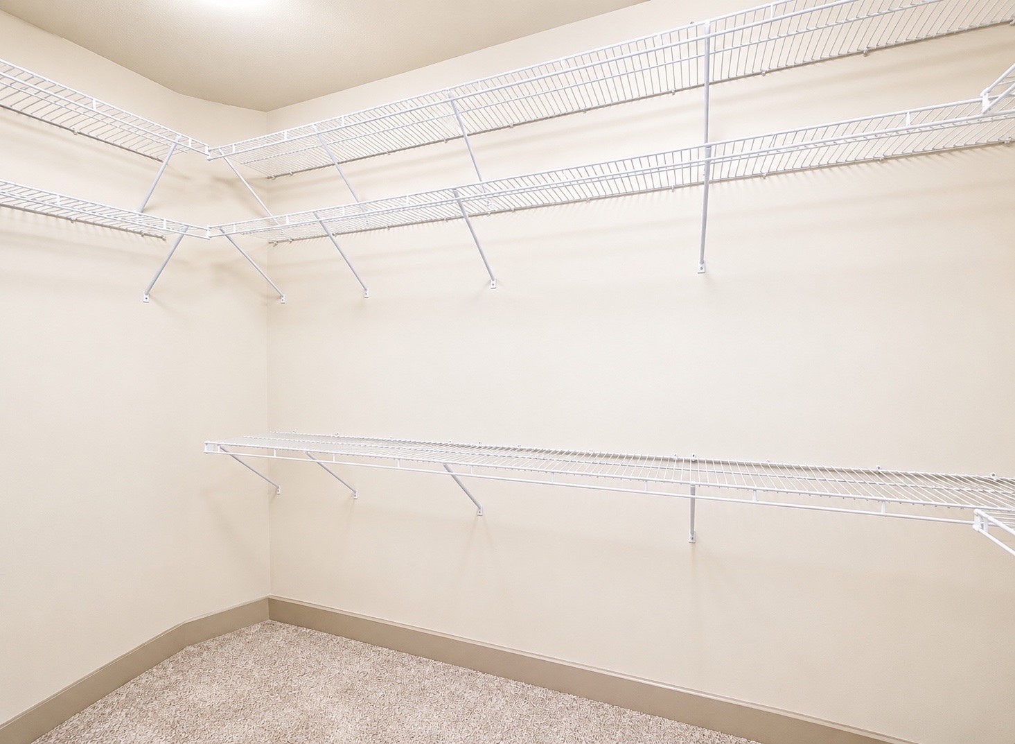 1340 W Gray Street, #272-P8, Houston, TX 77019