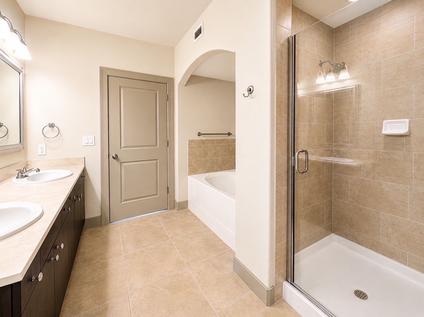 1340 W Gray Street, #272-P8, Houston, TX 77019