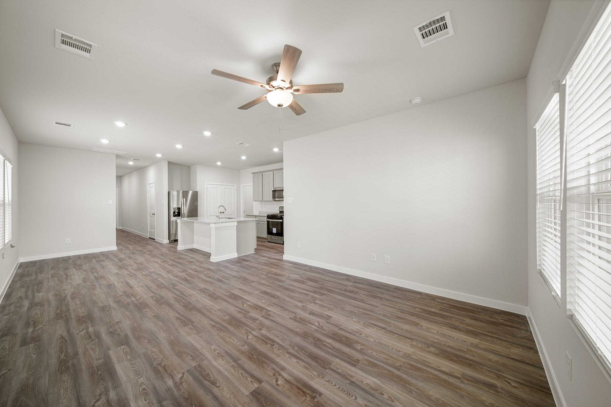 318 Harrison Hope Drive, Crosby, TX 77532